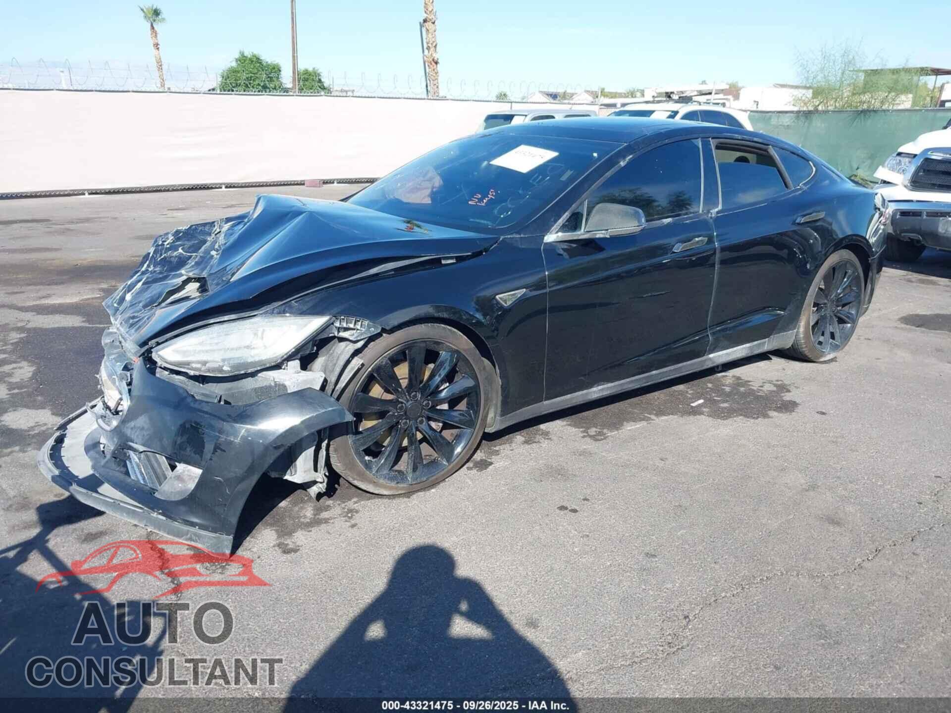 TESLA MODEL S 2012 - 5YJSA1DP8CFP02429