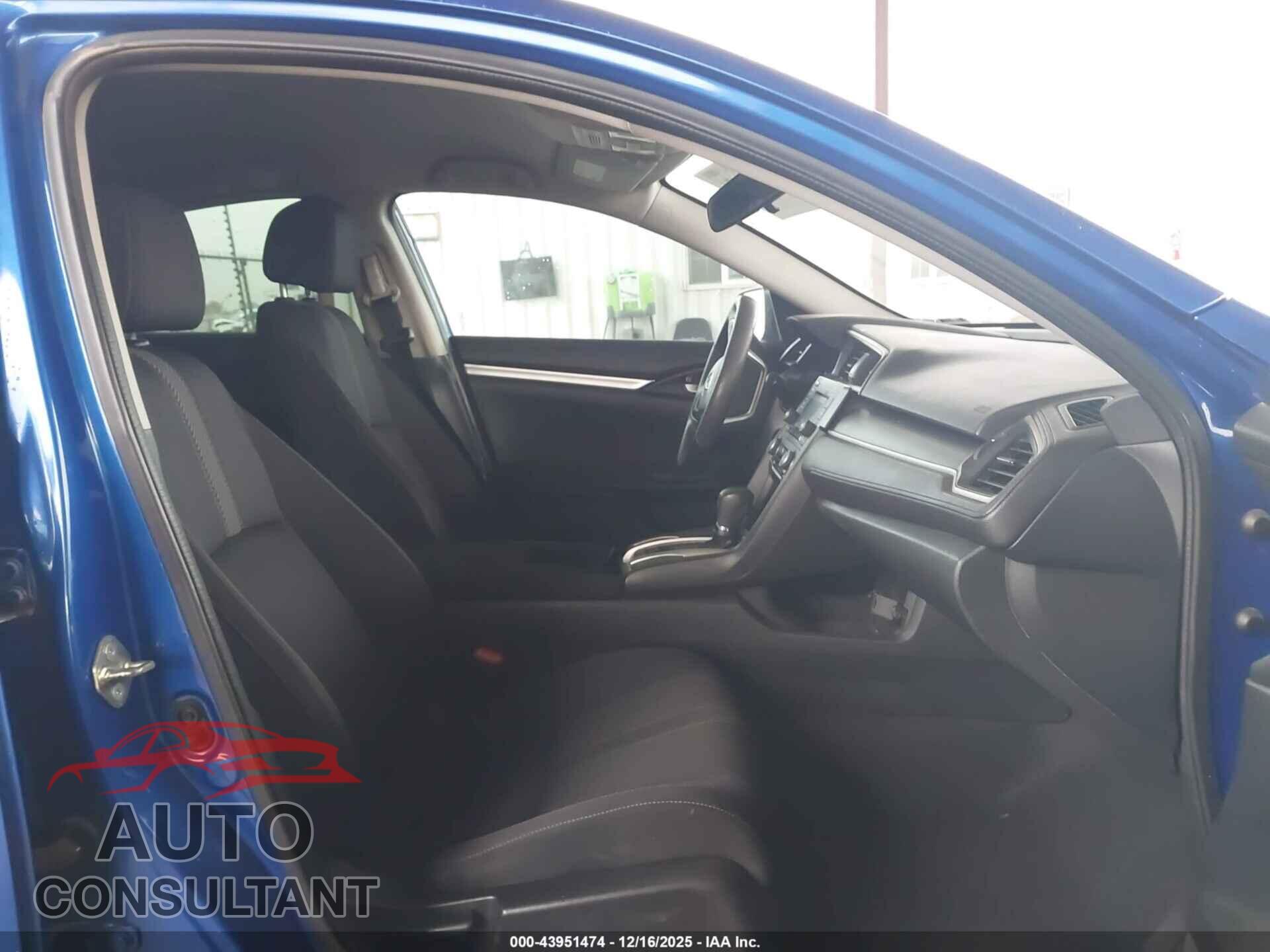 HONDA CIVIC 2017 - 2HGFC2F51HH523665