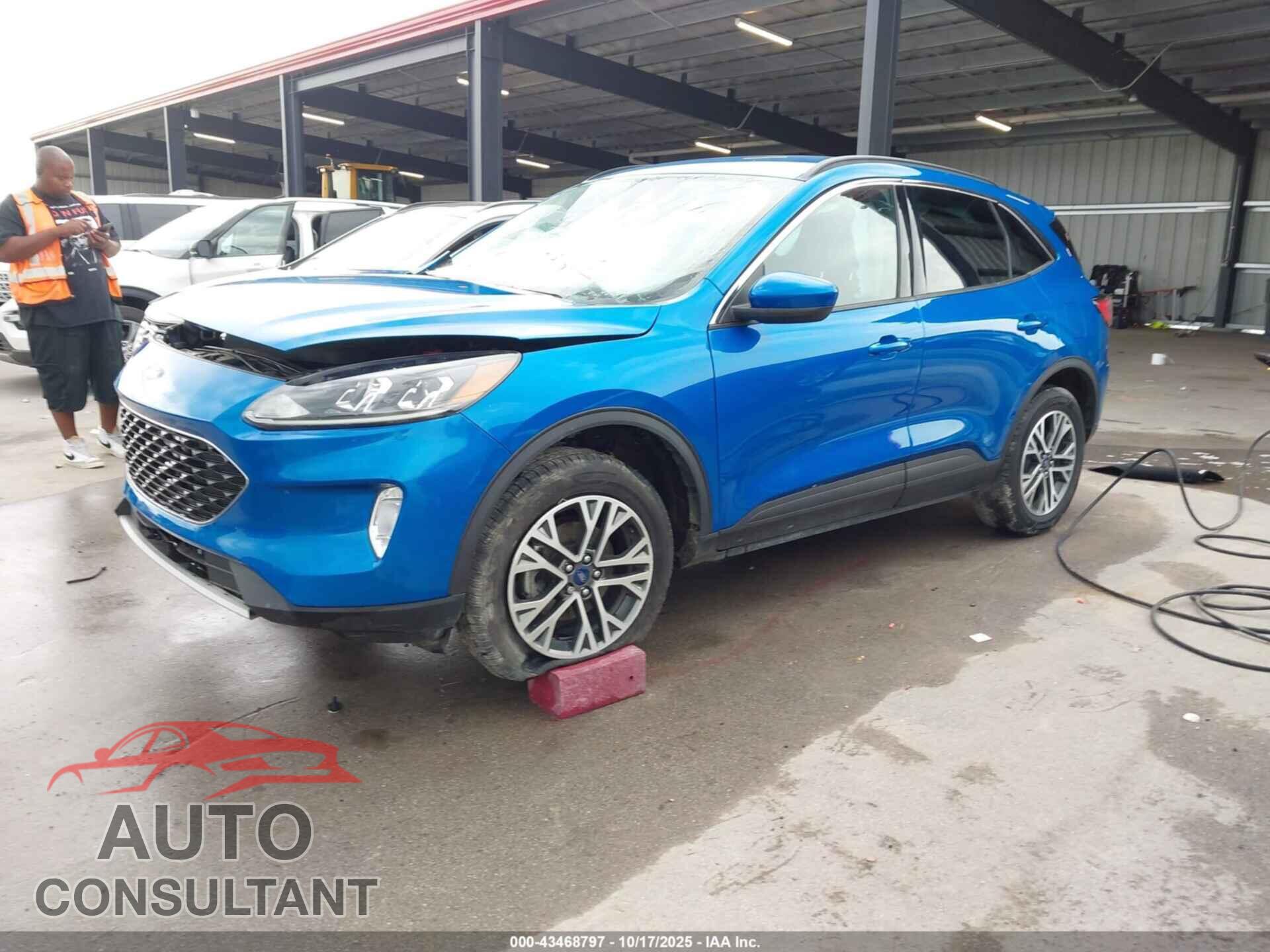 FORD ESCAPE 2020 - 1FMCU9H99LUA09202