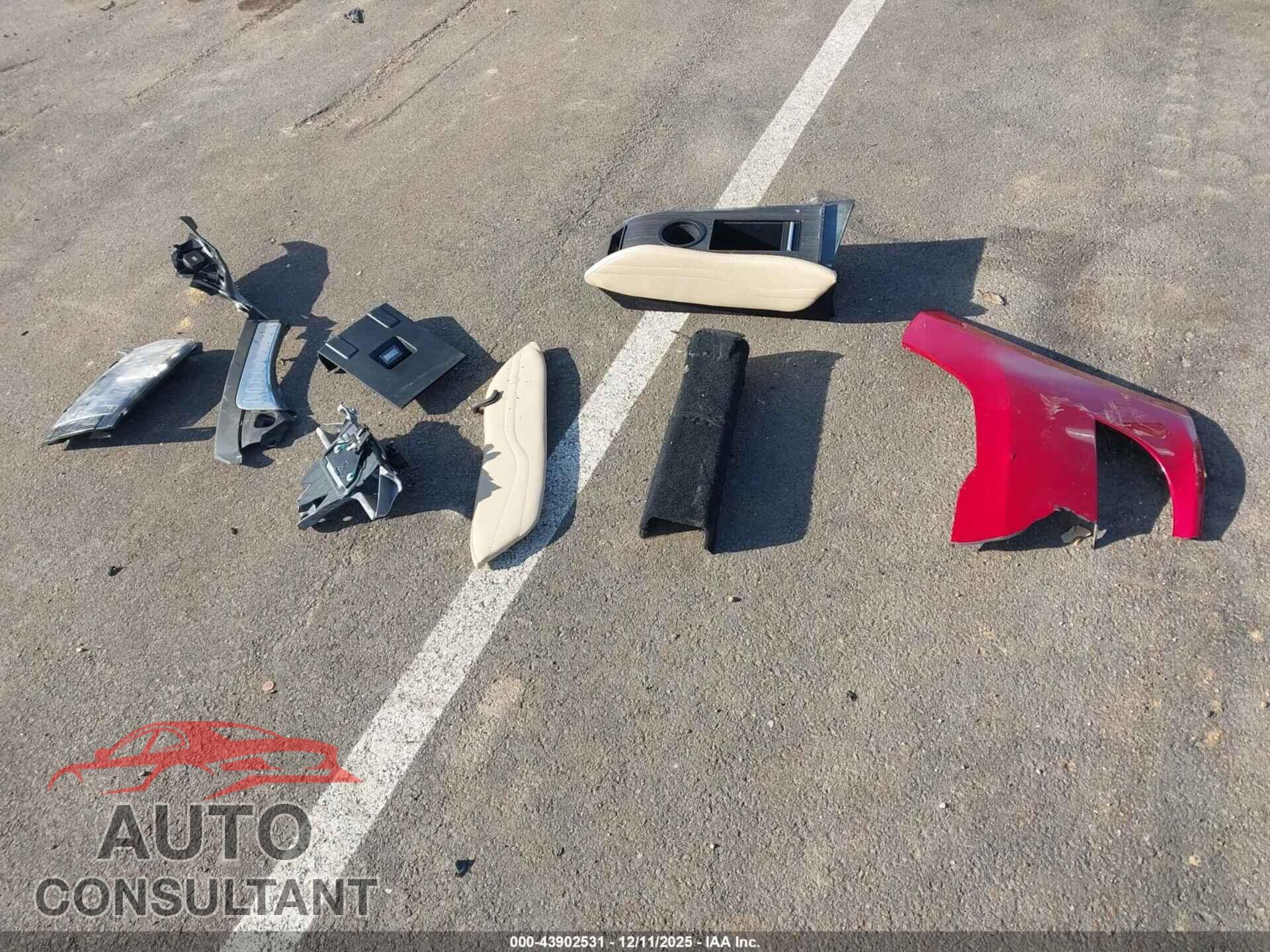 TESLA MODEL S 2013 - 5YJSA1CP9DFP16407