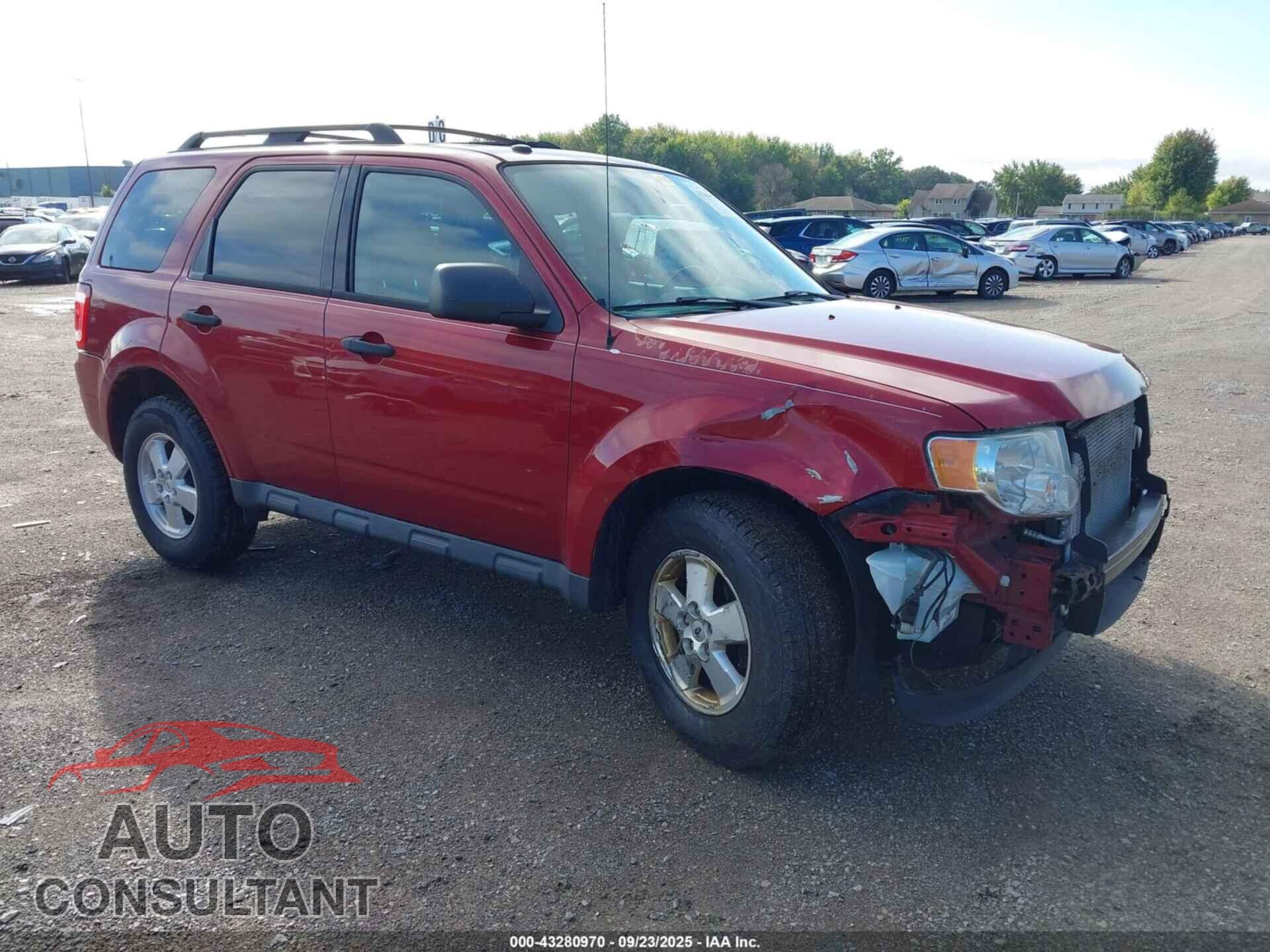 FORD ESCAPE 2011 - 1FMCU0D75BKA48072