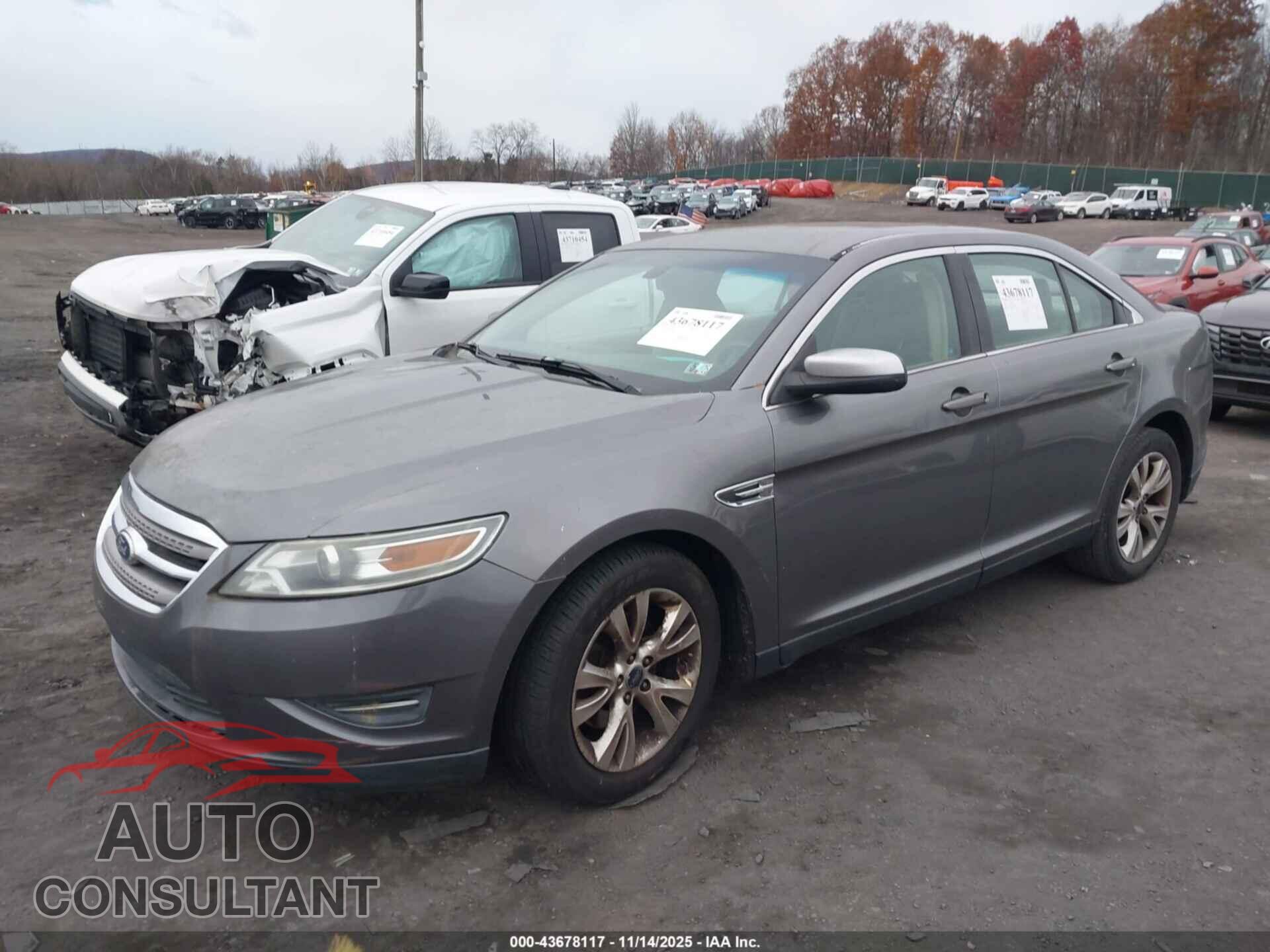FORD TAURUS 2011 - 1FAHP2EW0BG104009