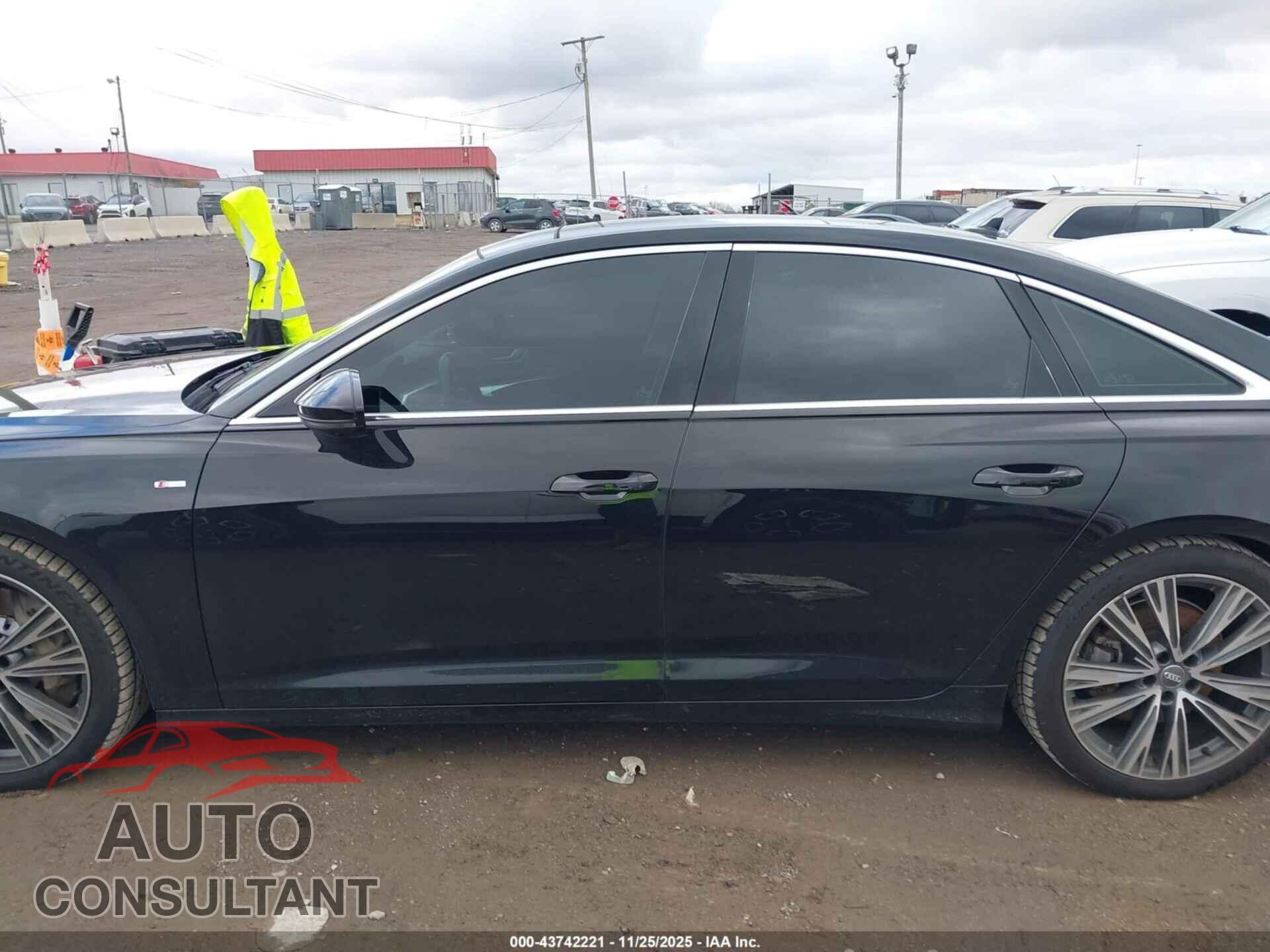 AUDI A6 2019 - WAUL2AF25KN093347