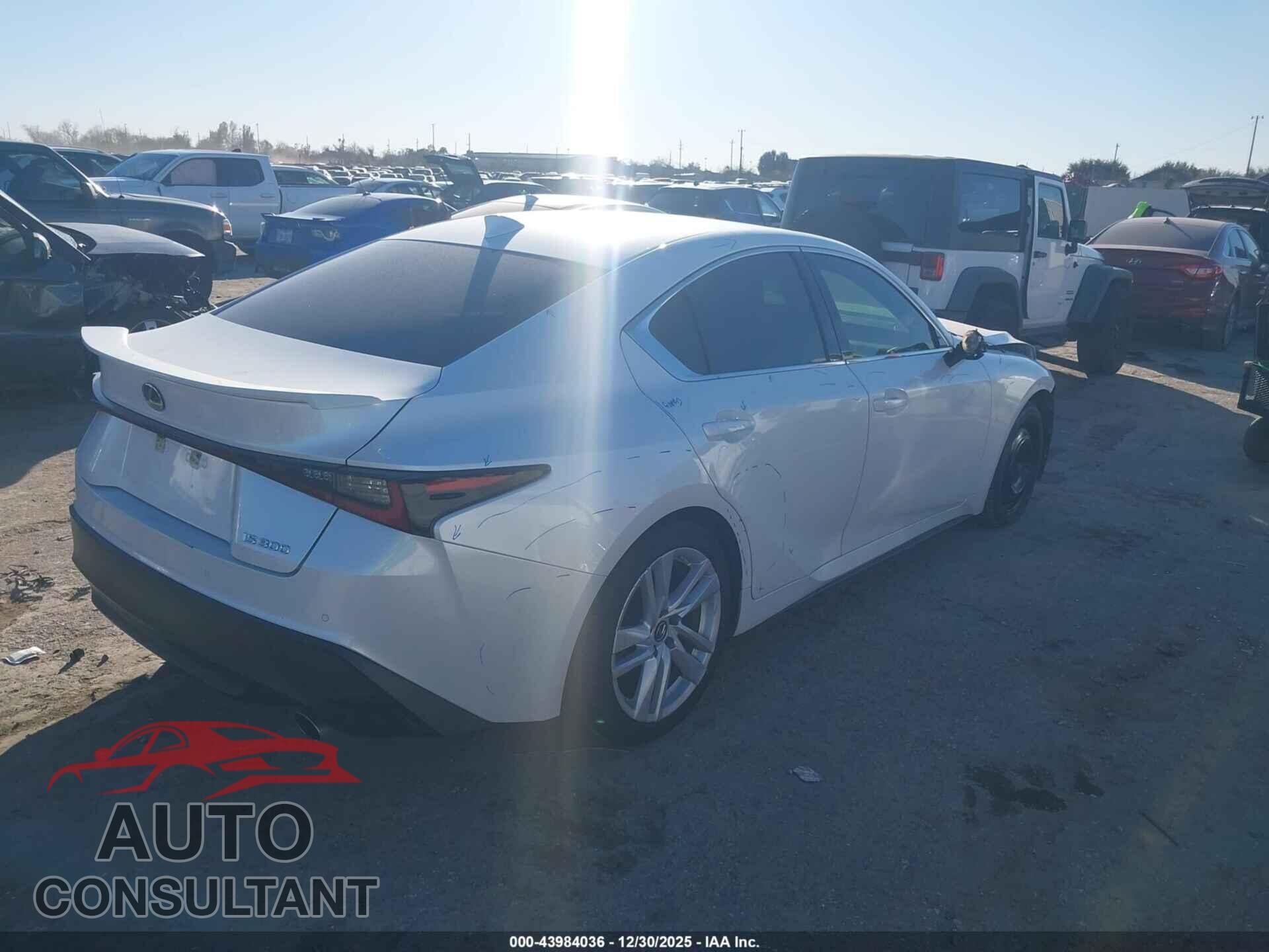 LEXUS IS 300 2021 - JTHCA1D21M5117413