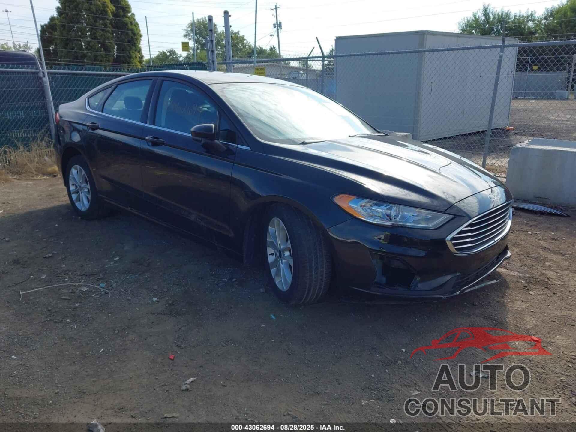 FORD FUSION 2019 - 3FA6P0HD1KR231088