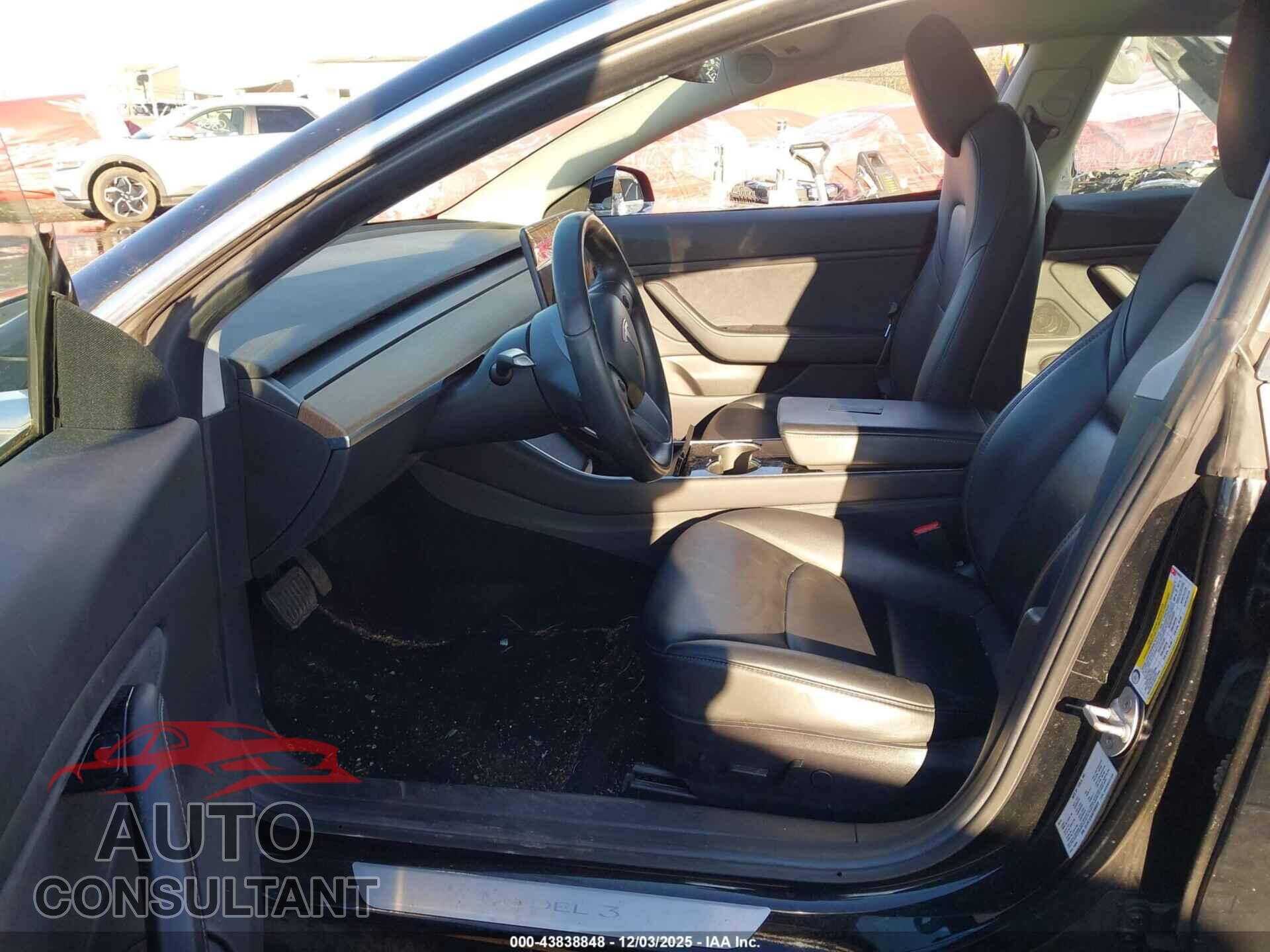 TESLA MODEL 3 2019 - 5YJ3E1EA4KF398825
