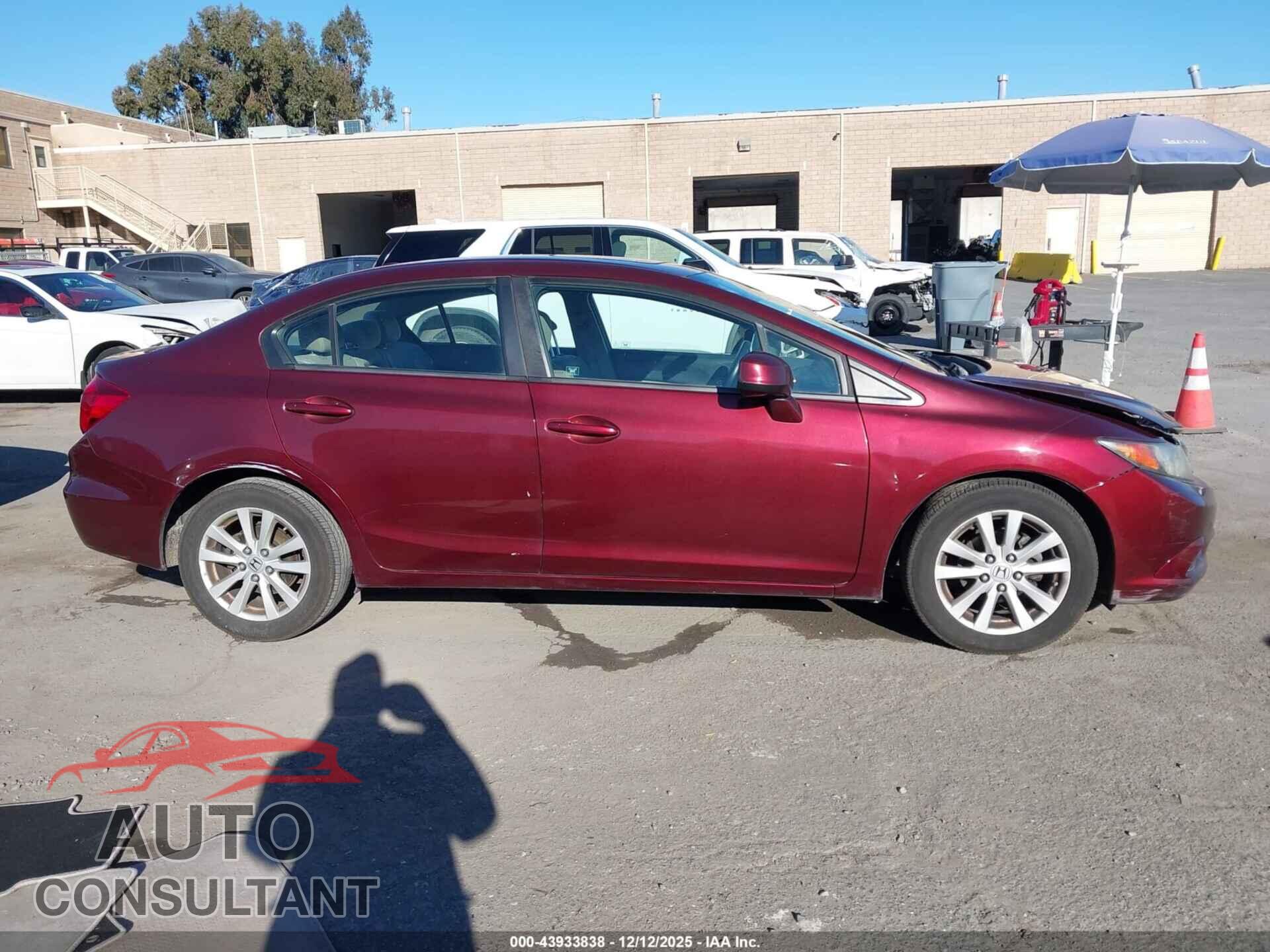 HONDA CIVIC 2012 - 2HGFB2F86CH514935