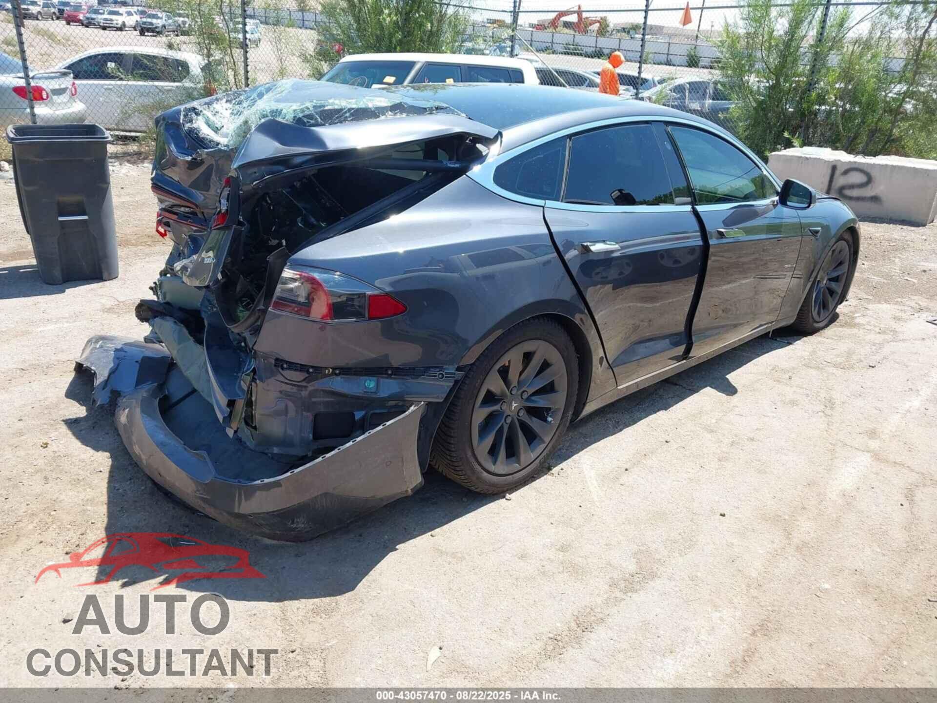 TESLA MODEL S 2017 - 5YJSA1E20HF229121