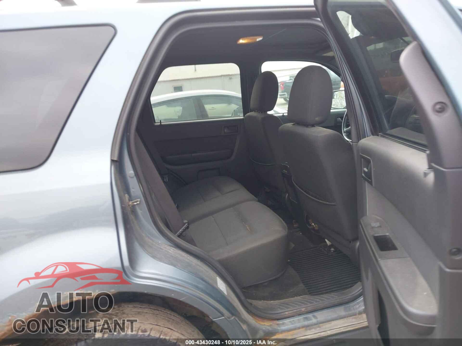 FORD ESCAPE 2012 - 1FMCU9D74CKC52805
