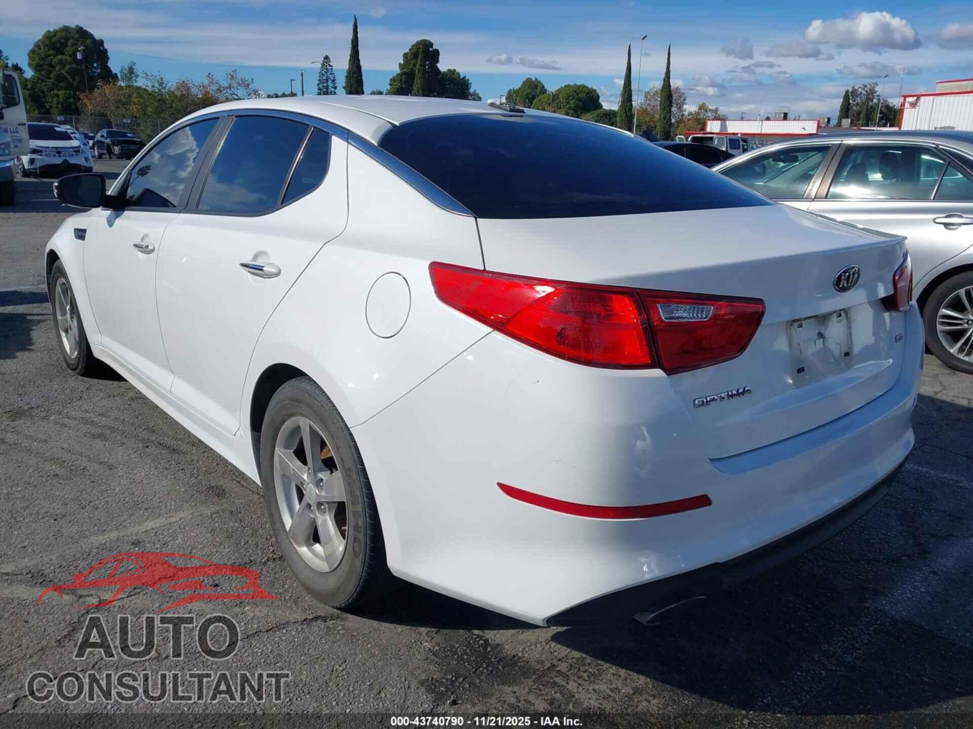 KIA OPTIMA 2015 - KNAGM4A79F5560095