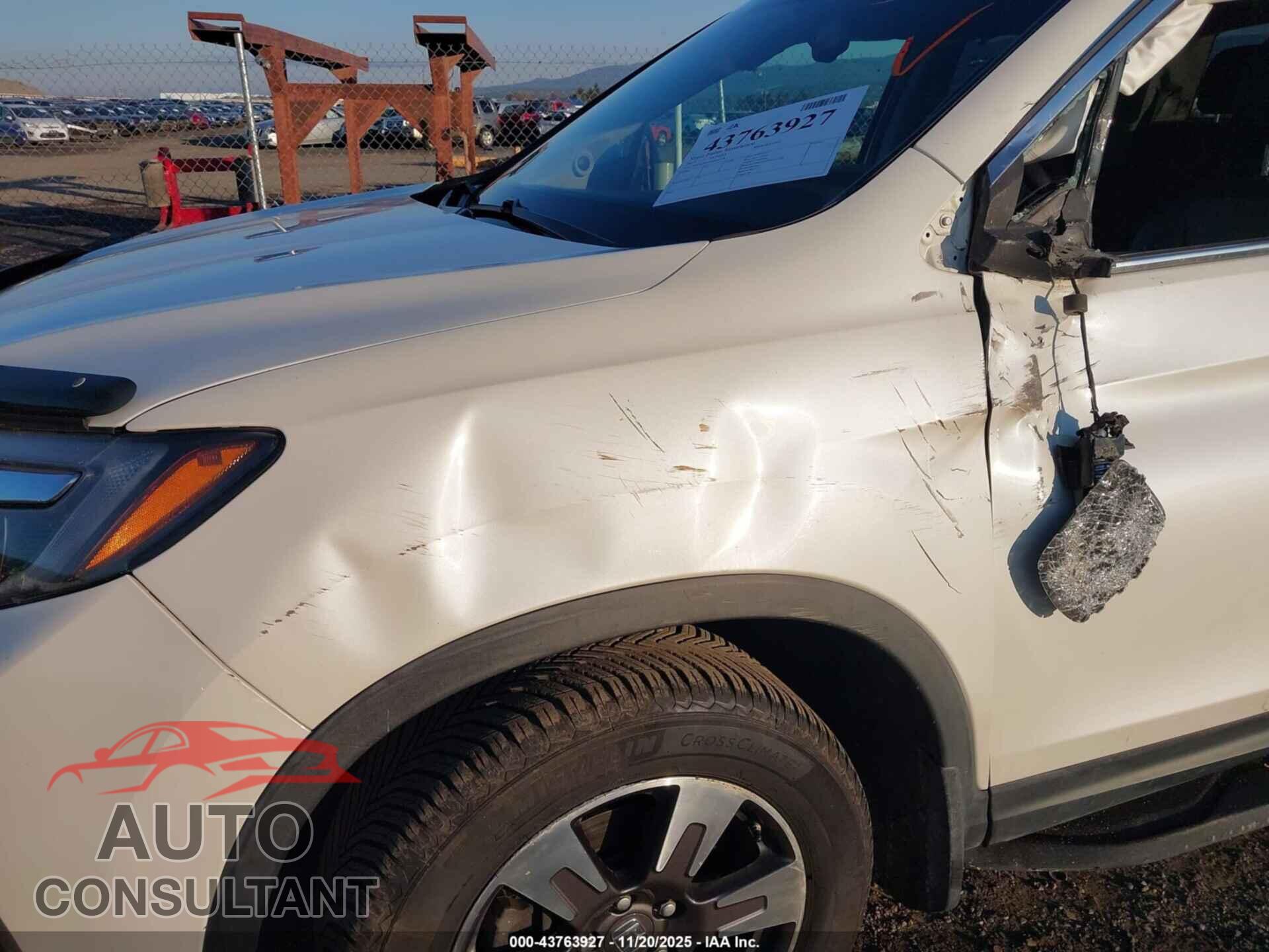 HONDA RIDGELINE 2017 - 5FPYK3F63HB001898