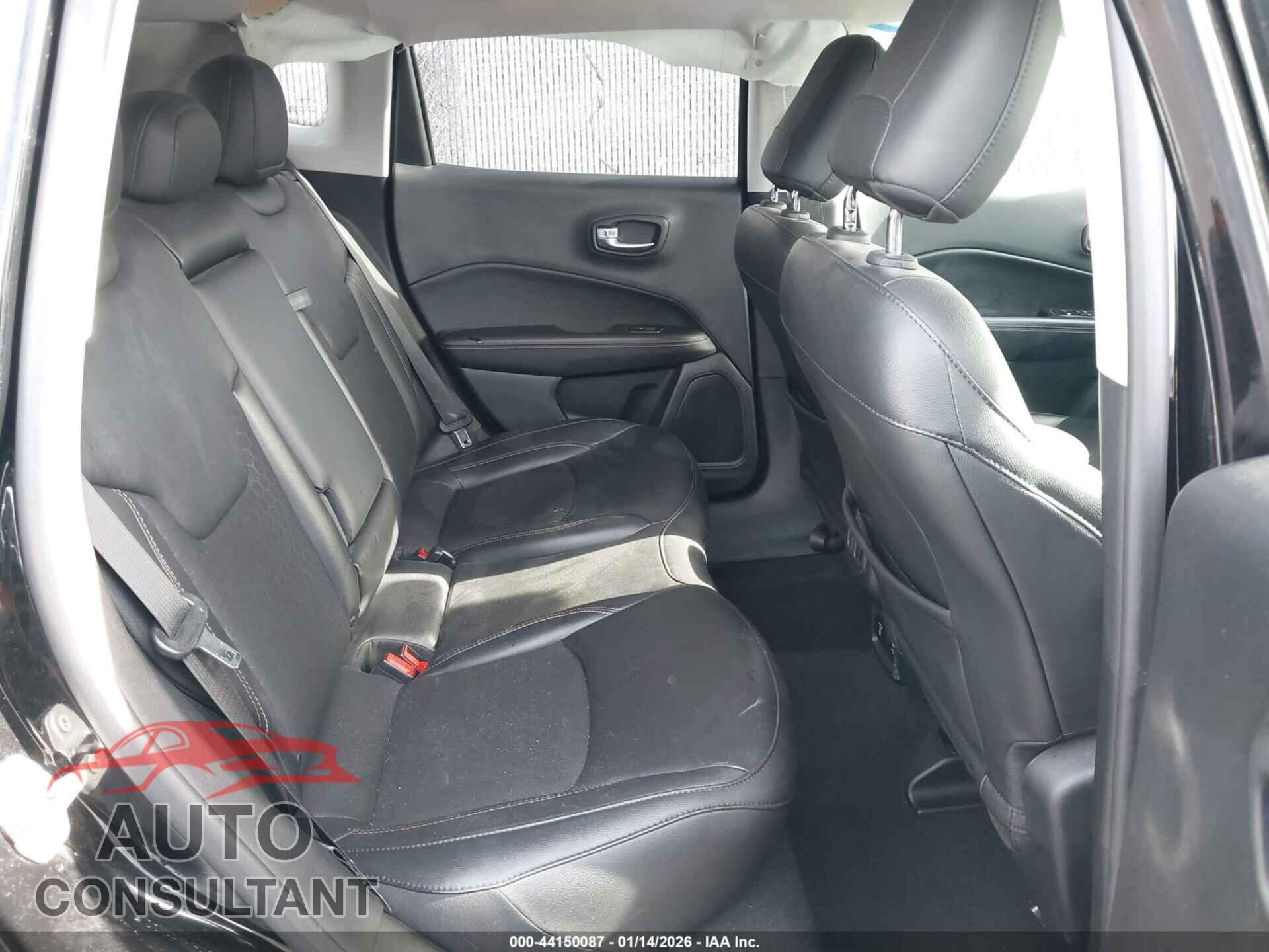 JEEP COMPASS 2020 - 3C4NJDBB3LT197231