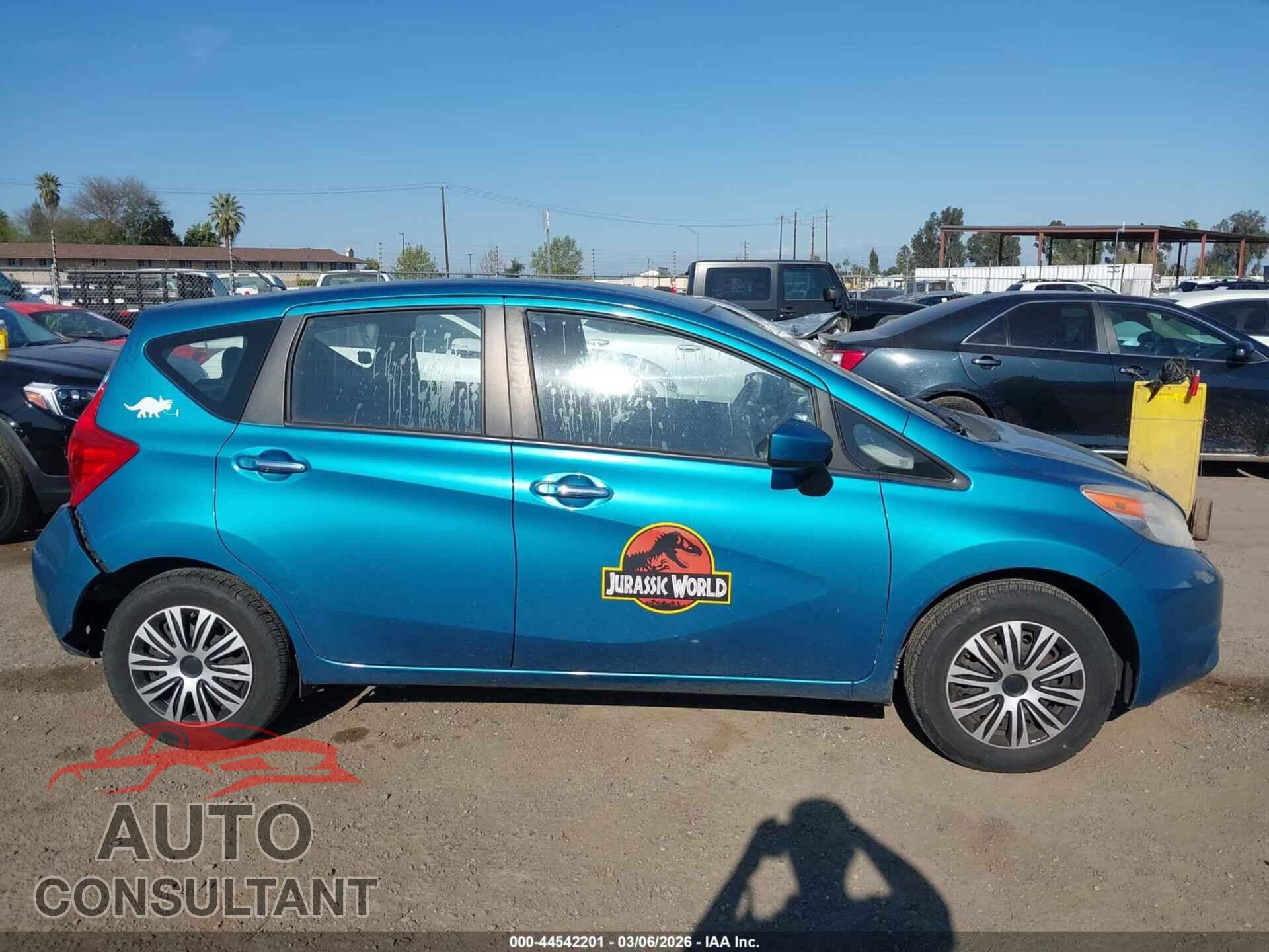 NISSAN VERSA NOTE 2015 - 3N1CE2CP9FL357565