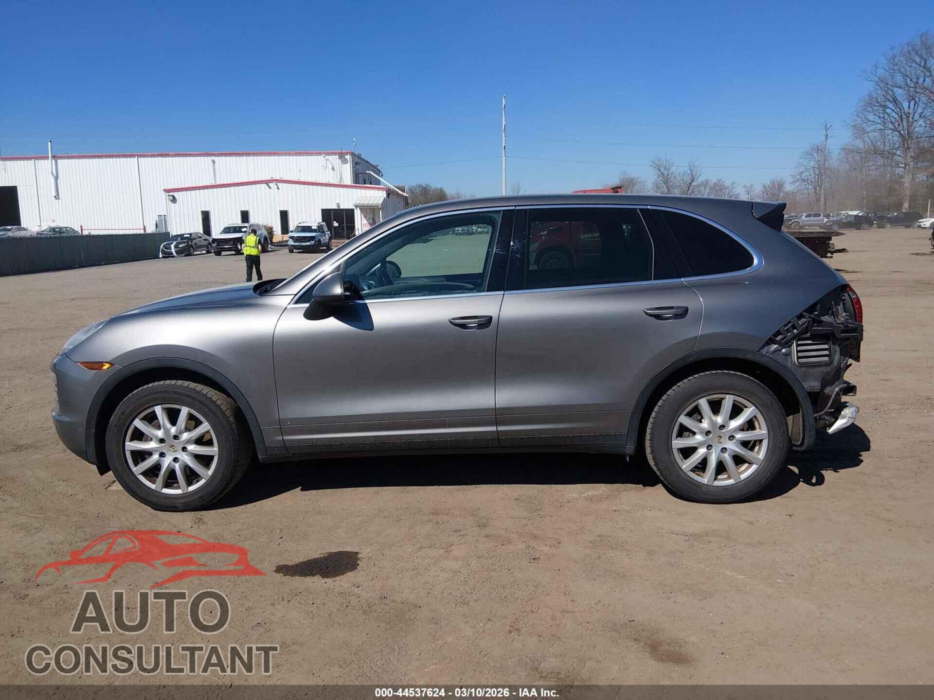 PORSCHE CAYENNE 2013 - WP1AA2A25DLA01094