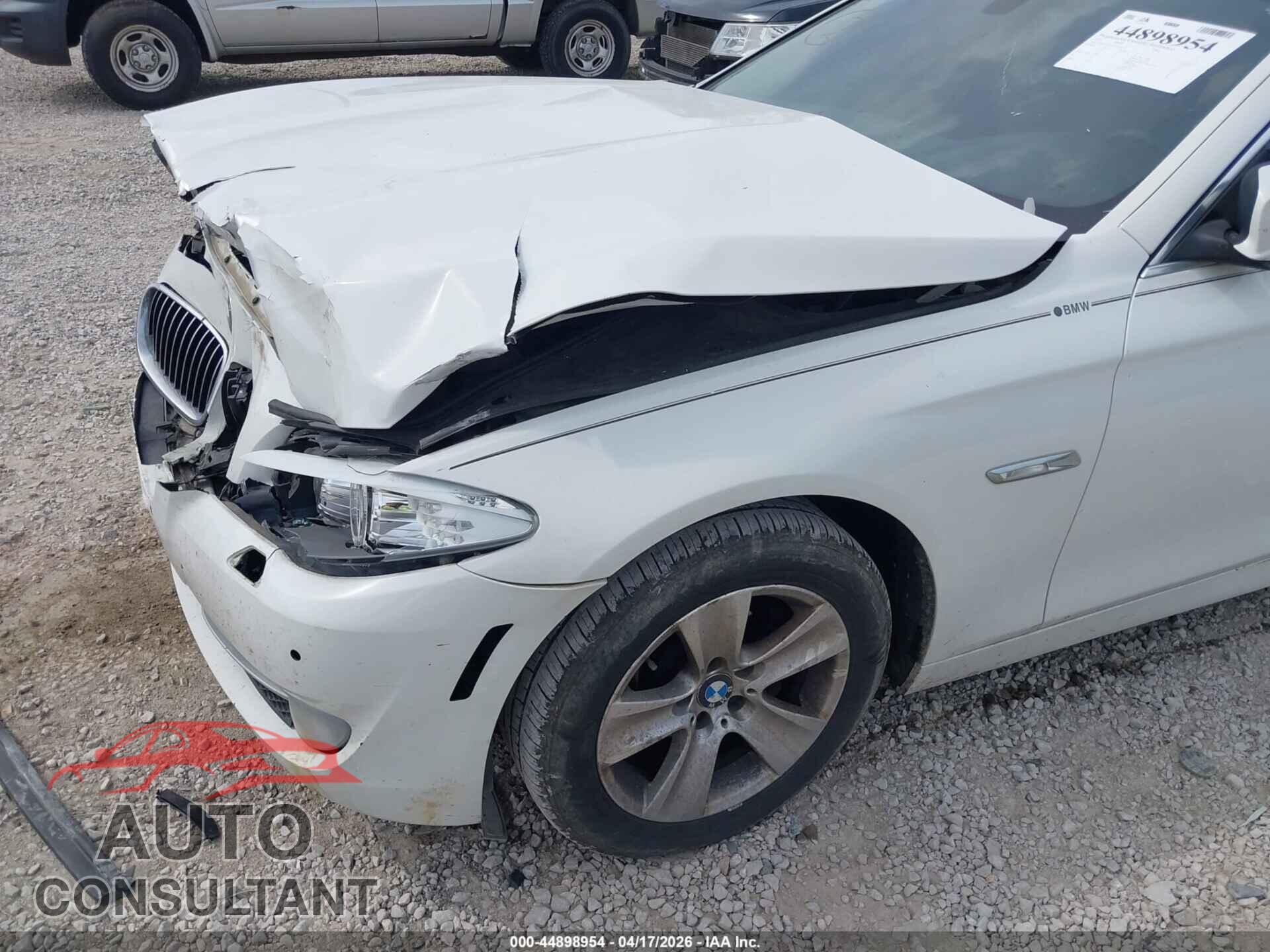 BMW 528I 2013 - WBAXH5C56DD109134