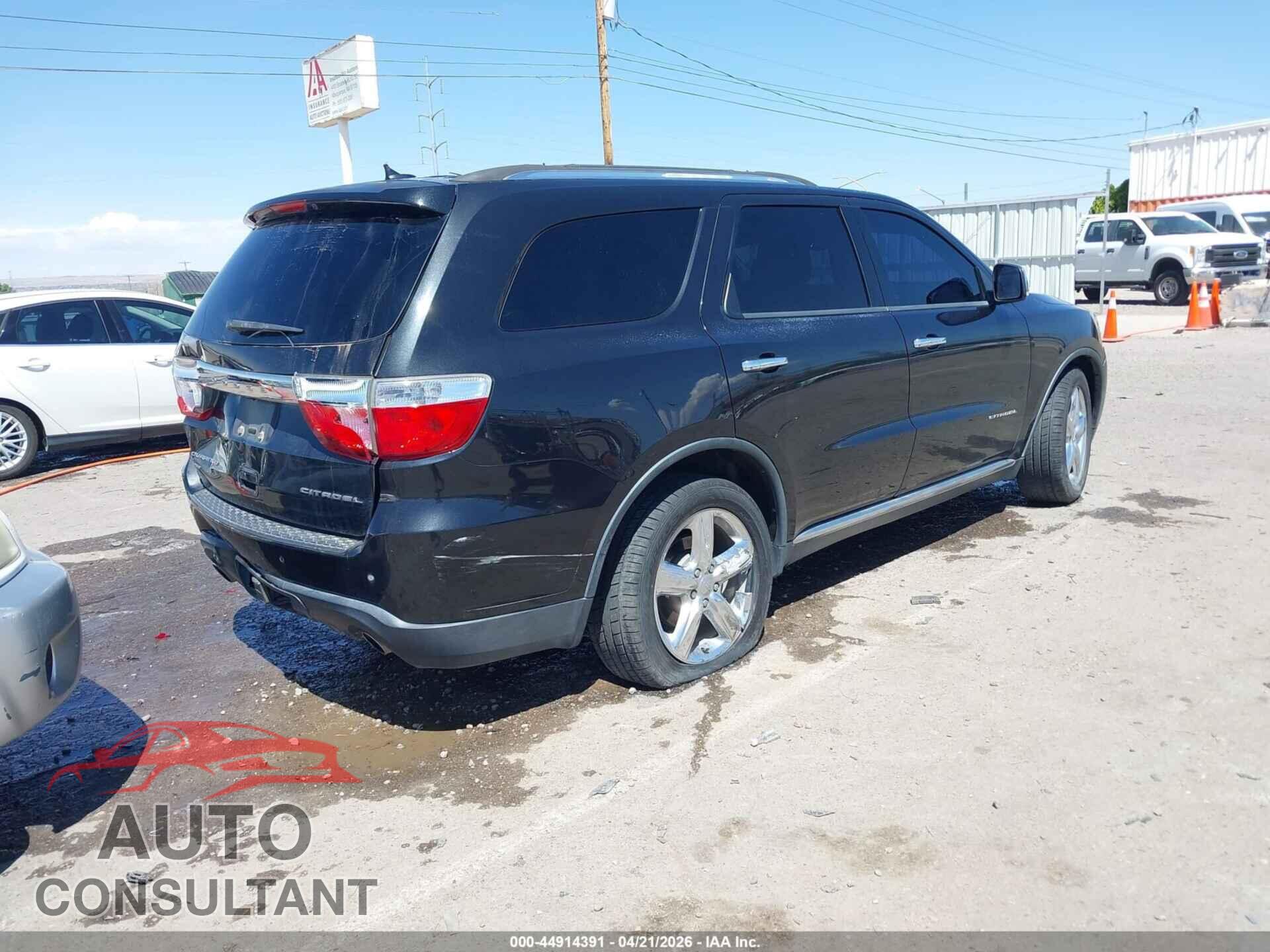 DODGE DURANGO 2013 - 1C4SDJET2DC688416