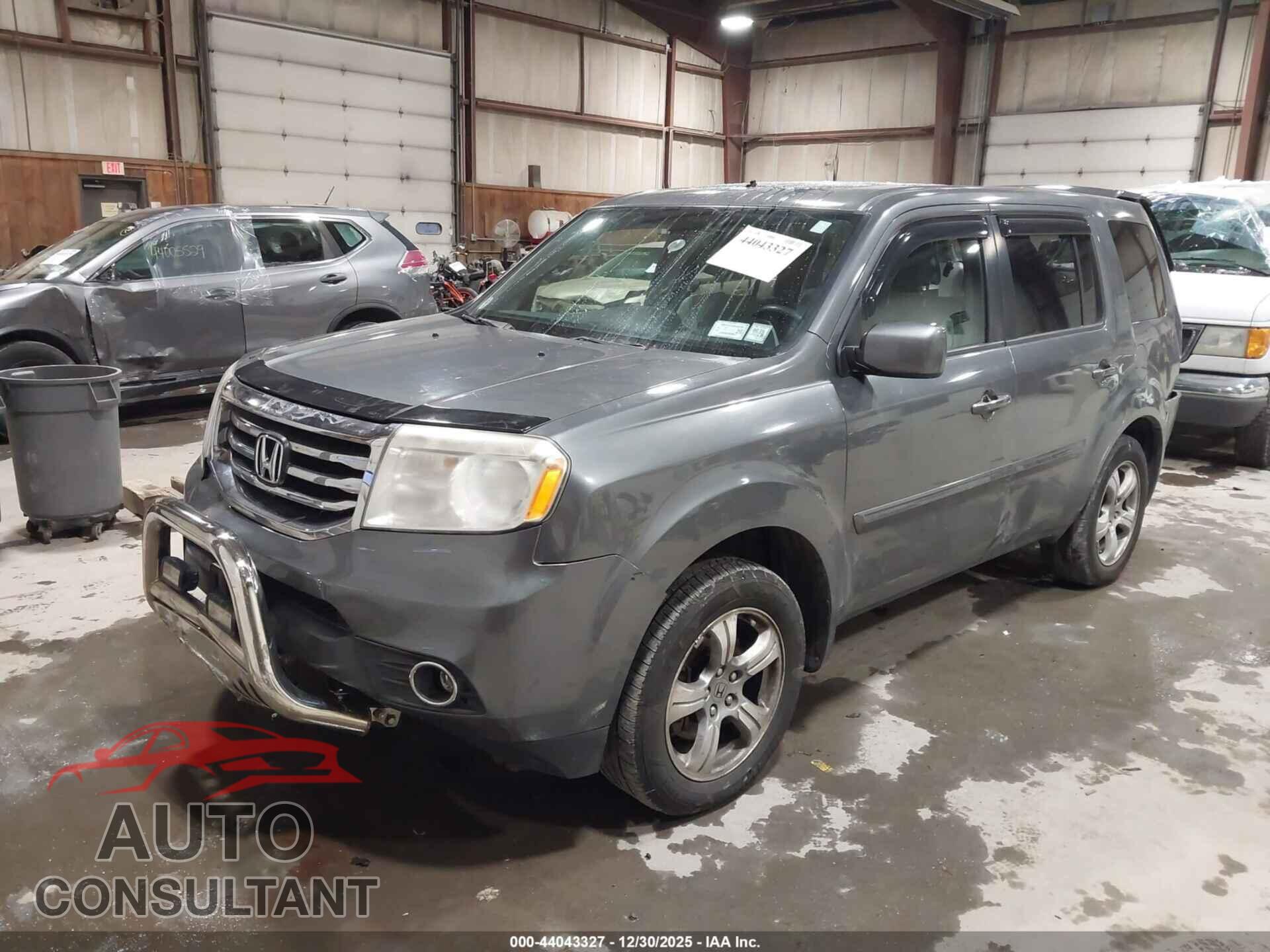HONDA PILOT 2013 - 5FNYF4H49DB063542