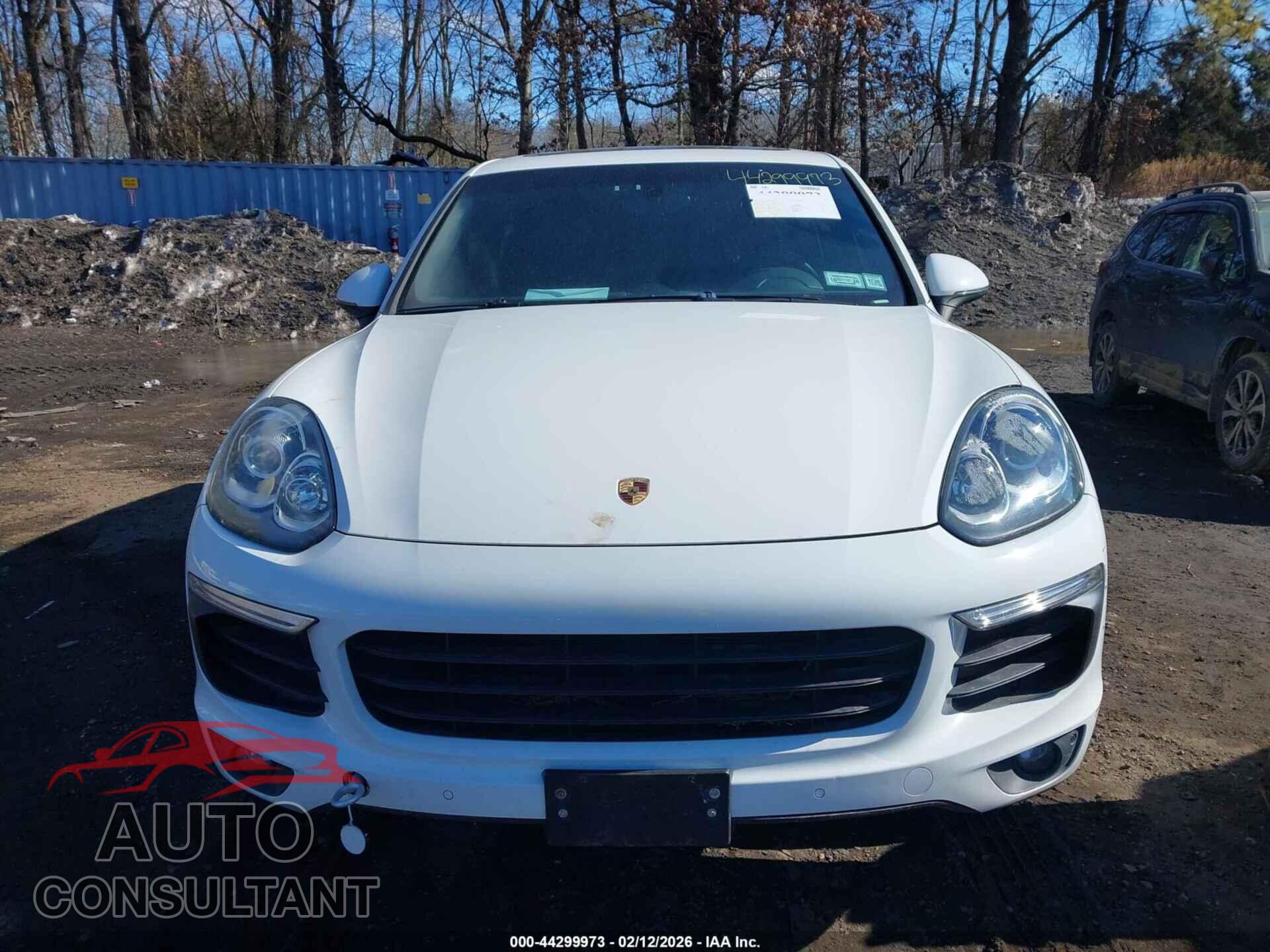 PORSCHE CAYENNE 2016 - WP1AA2A26GLA08057