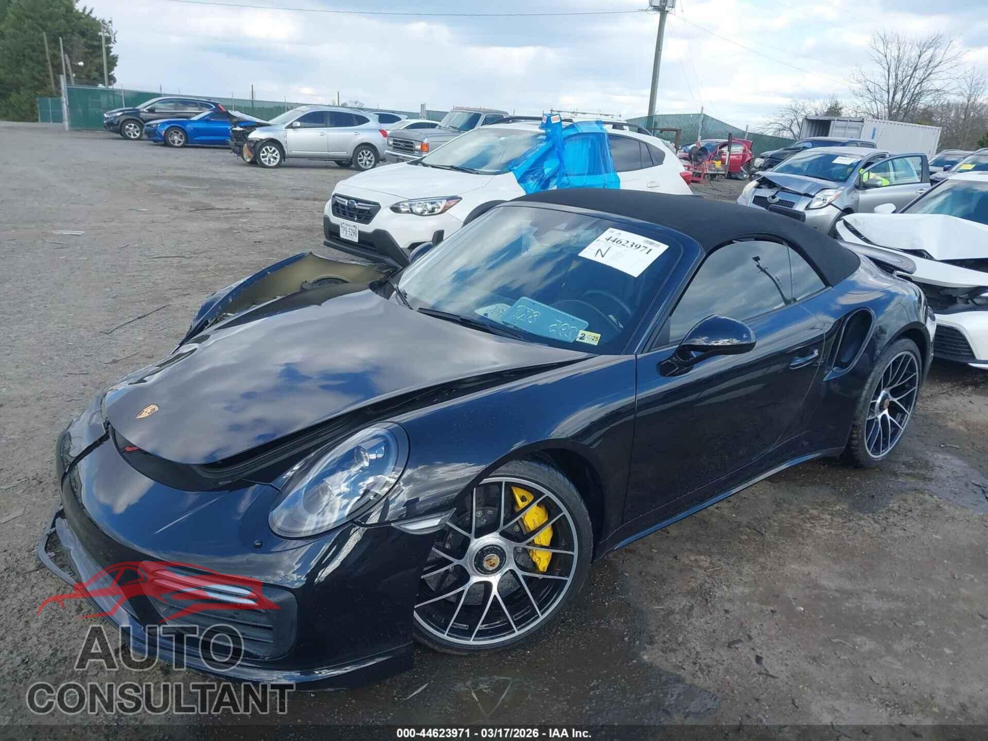 PORSCHE 911 2018 - WP0CD2A96JS162358