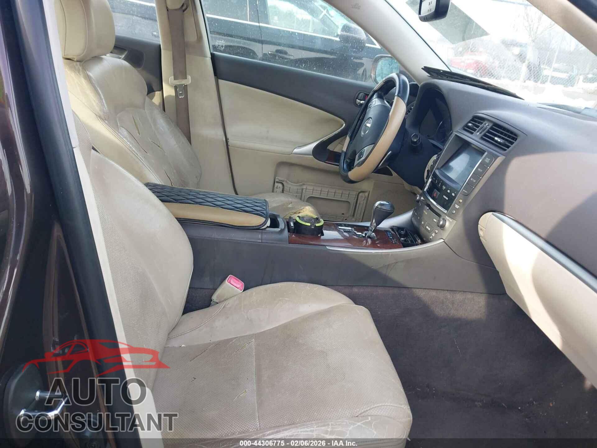 LEXUS IS 250 2012 - JTHCF5C2XC5059536