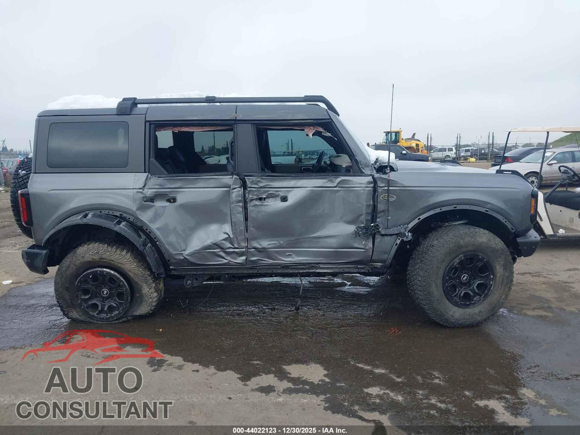 FORD BRONCO 2023 - 1FMEE5DP0PLB46401