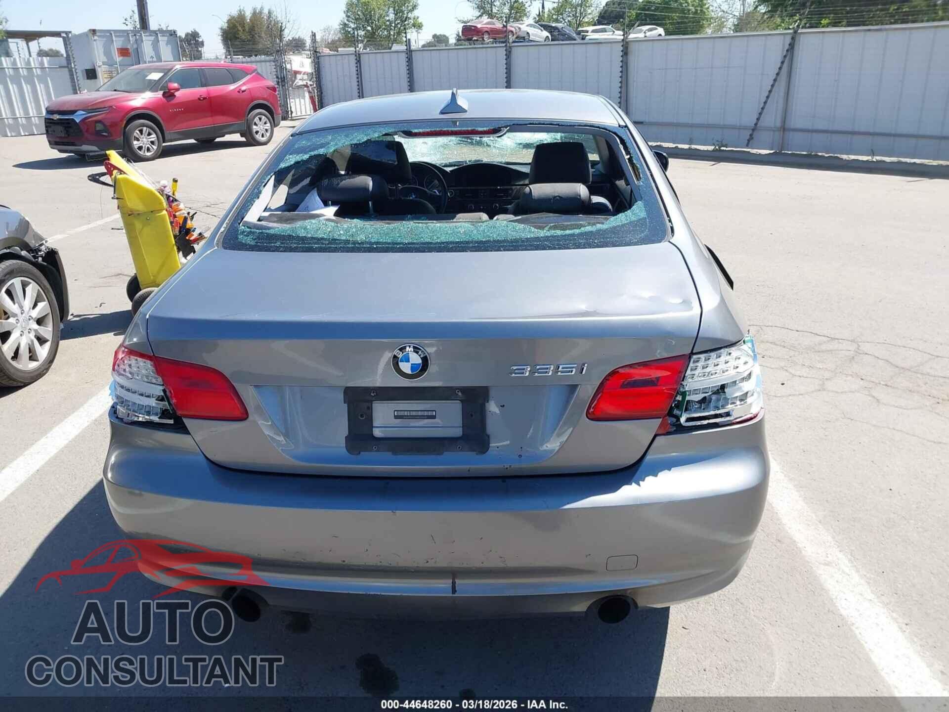 BMW 335I 2011 - WBAKG7C59BE263630