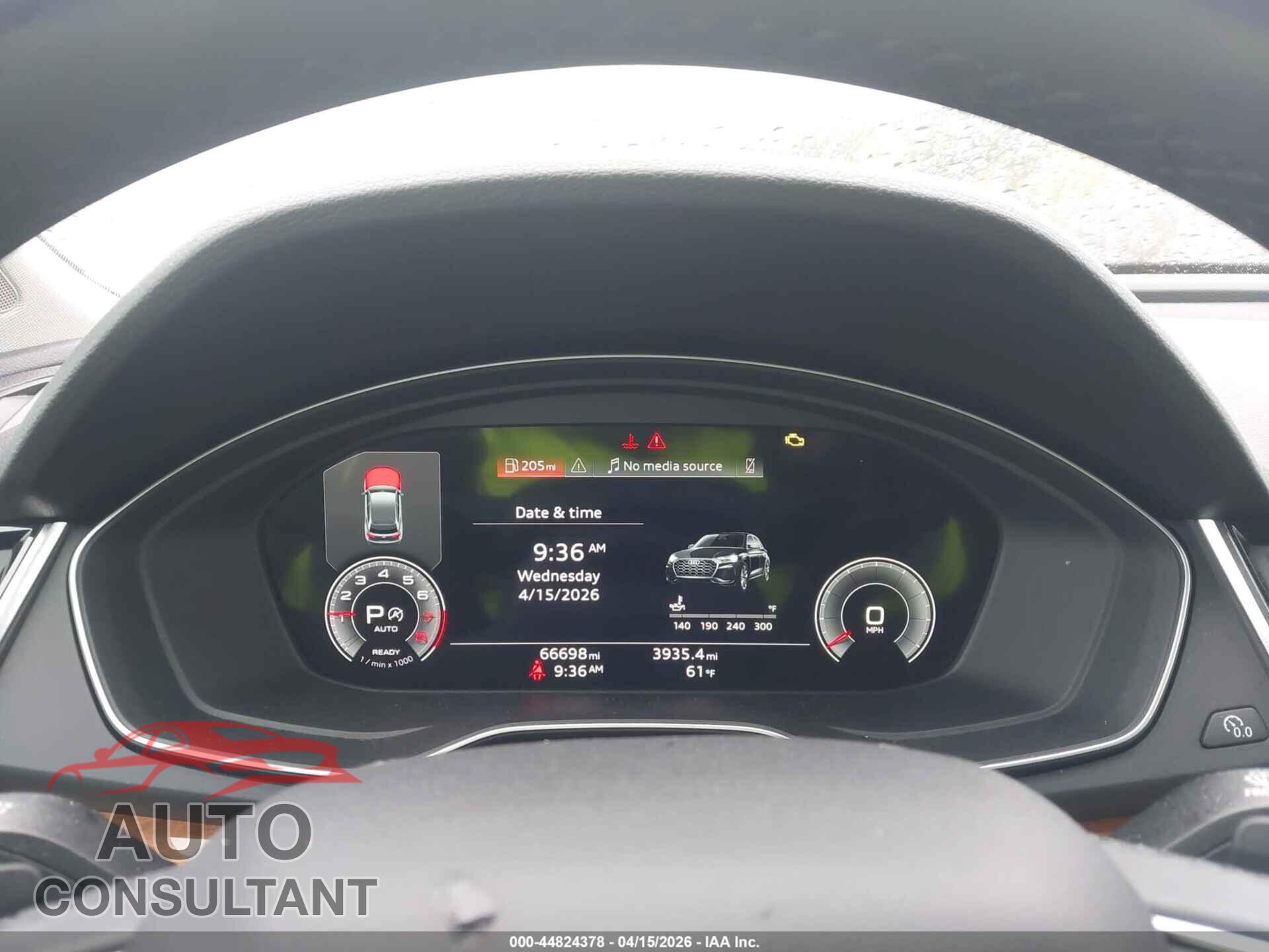 AUDI Q5 2023 - WA1EAAFY2P2054477