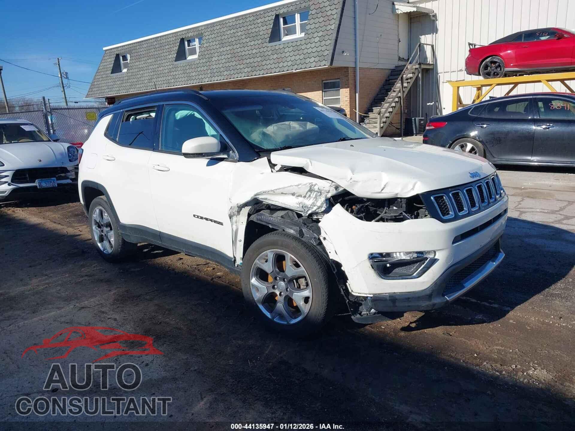 JEEP COMPASS 2018 - 3C4NJDCB7JT454564