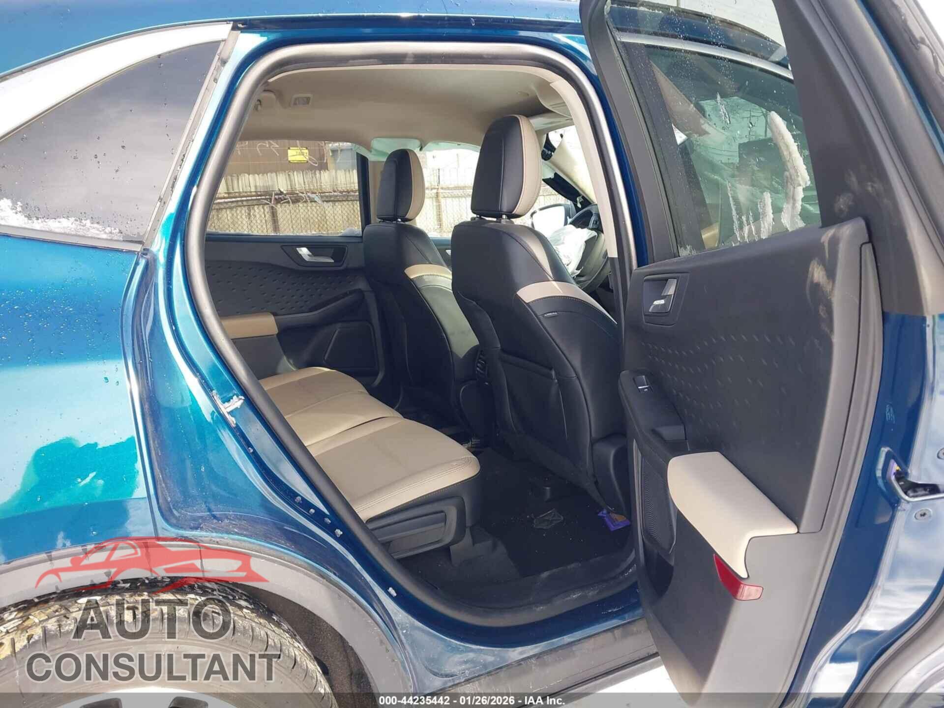 FORD ESCAPE 2020 - 1FMCU9H92LUA40145