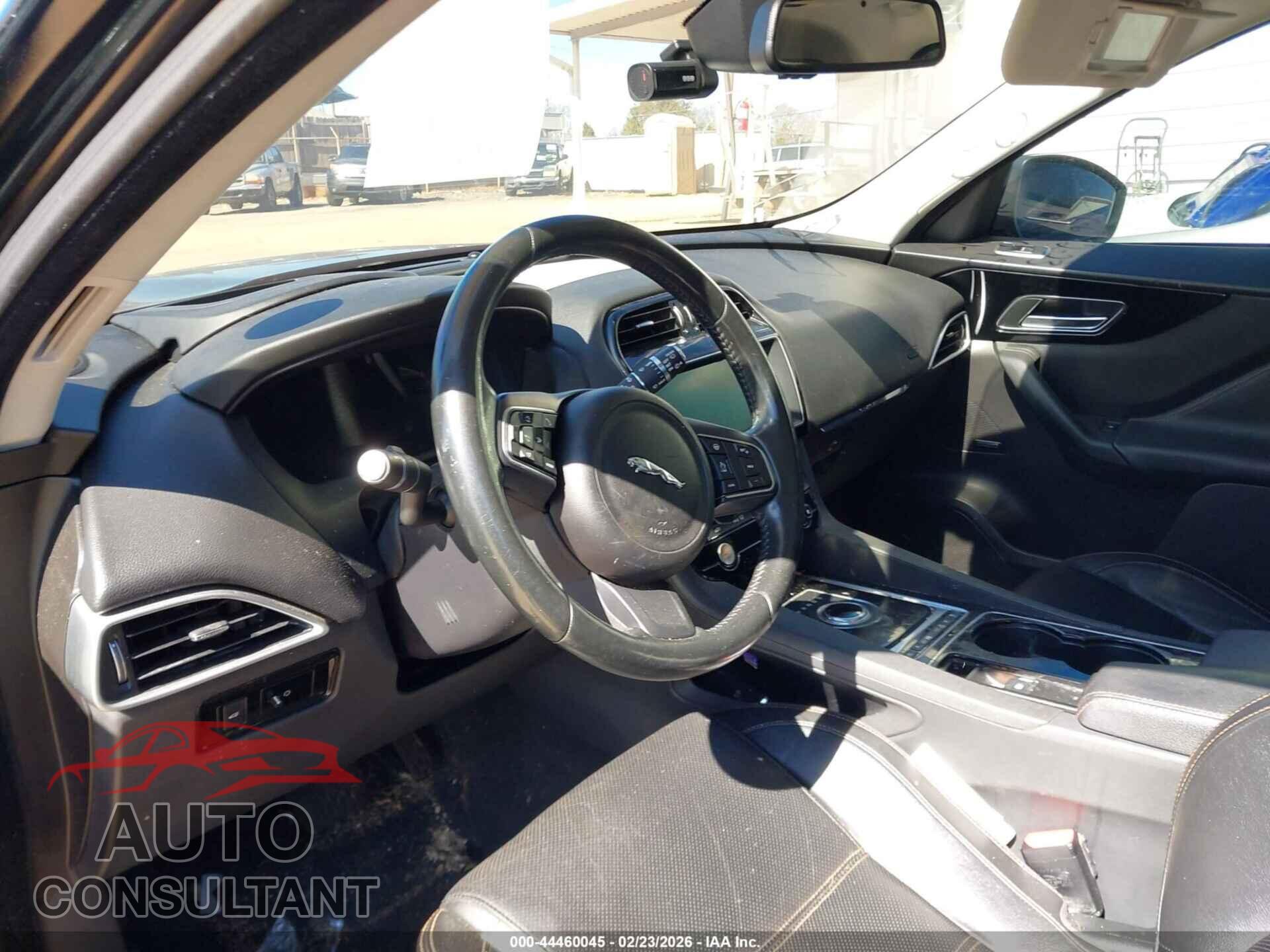 JAGUAR F-PACE 2017 - SADCK2BV2HA060268