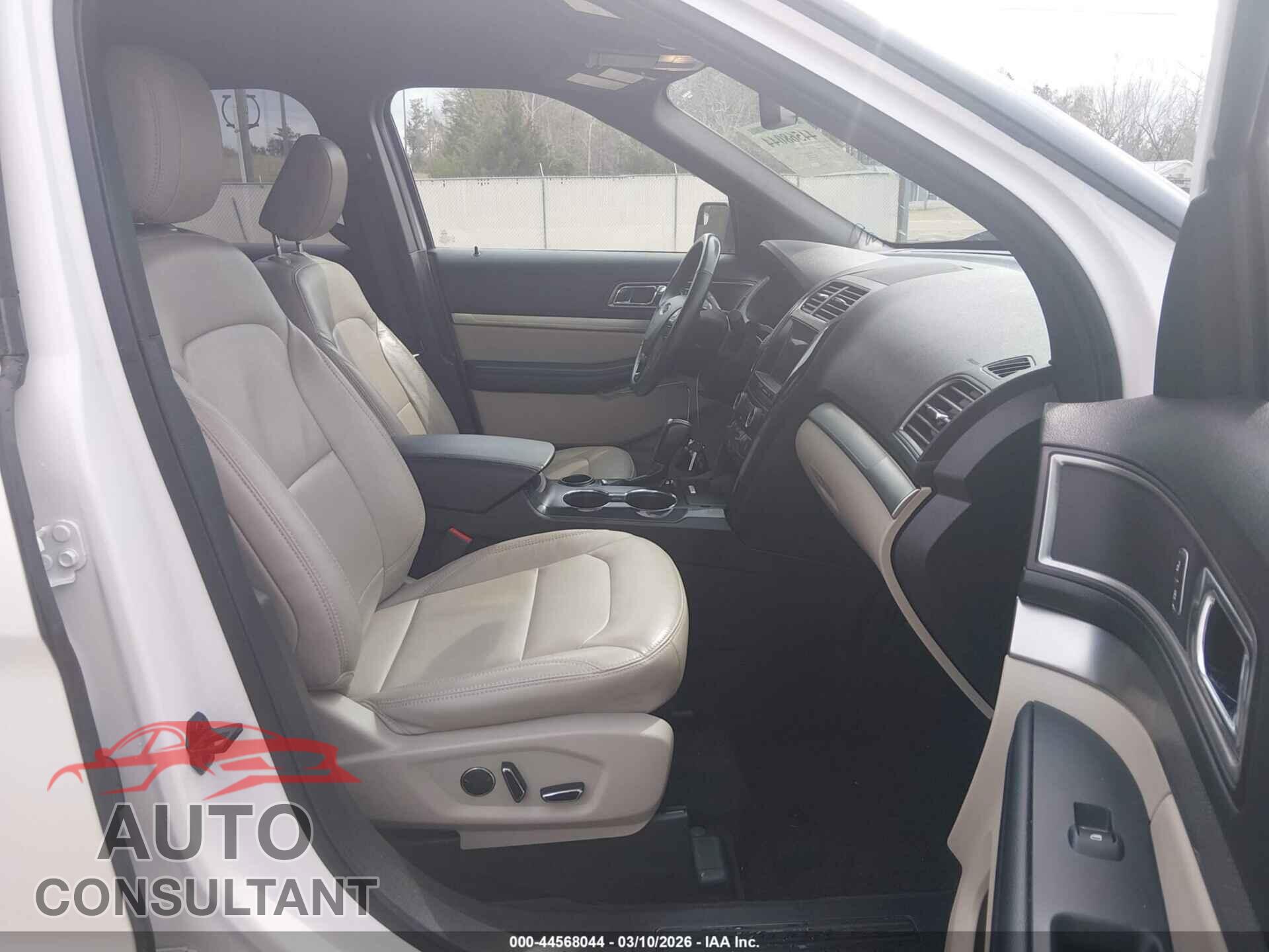 FORD EXPLORER 2018 - 1FM5K7D89JGB97246