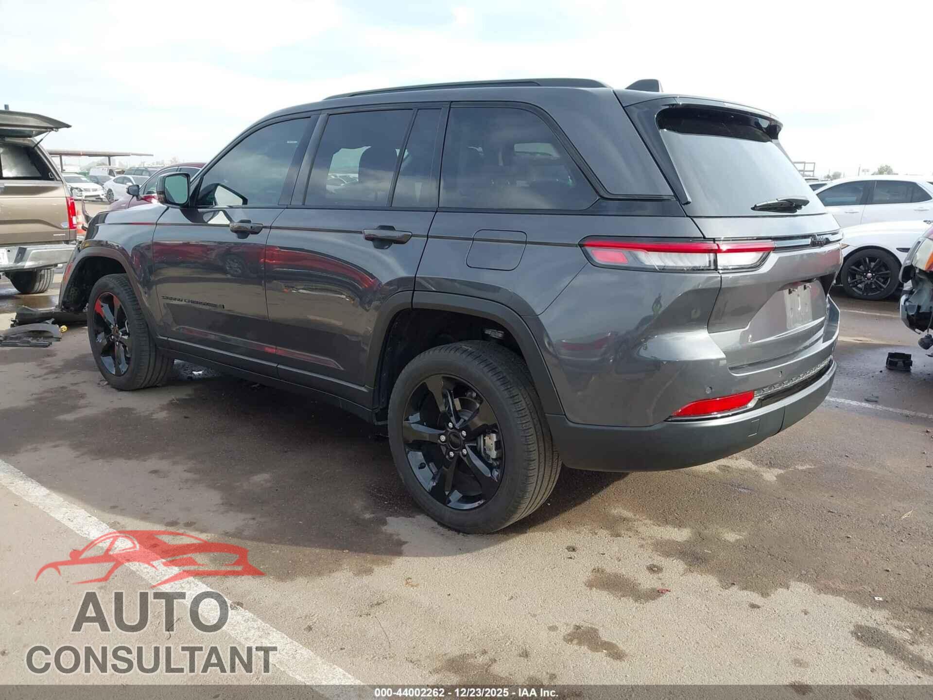 JEEP GRAND CHEROKEE 2023 - 1C4RJGBG7PC663601