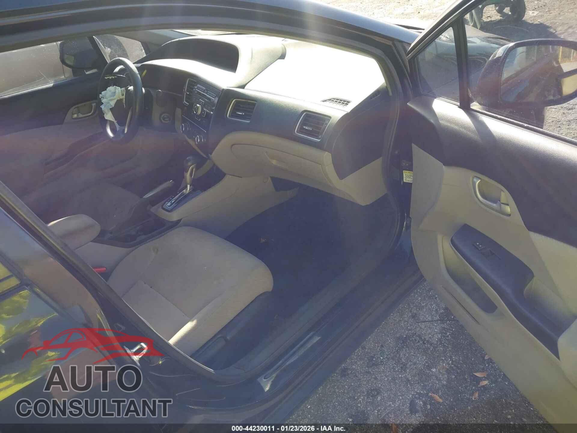 HONDA CIVIC 2013 - 2HGFB2F53DH565381