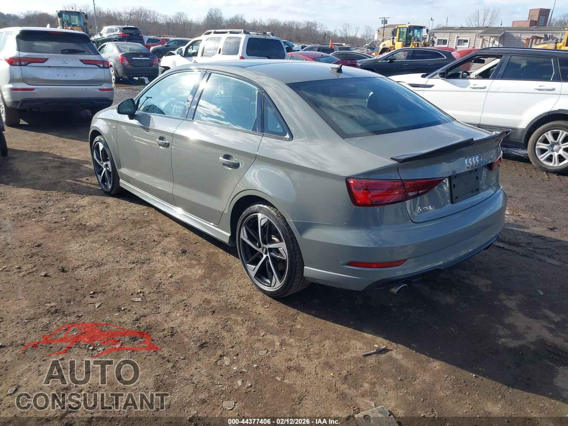 AUDI A3 2020 - WAUBEGFF9LA105503