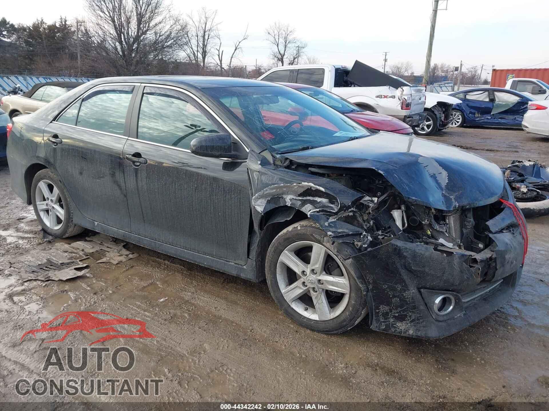 TOYOTA CAMRY 2012 - 4T1BF1FK0CU581434