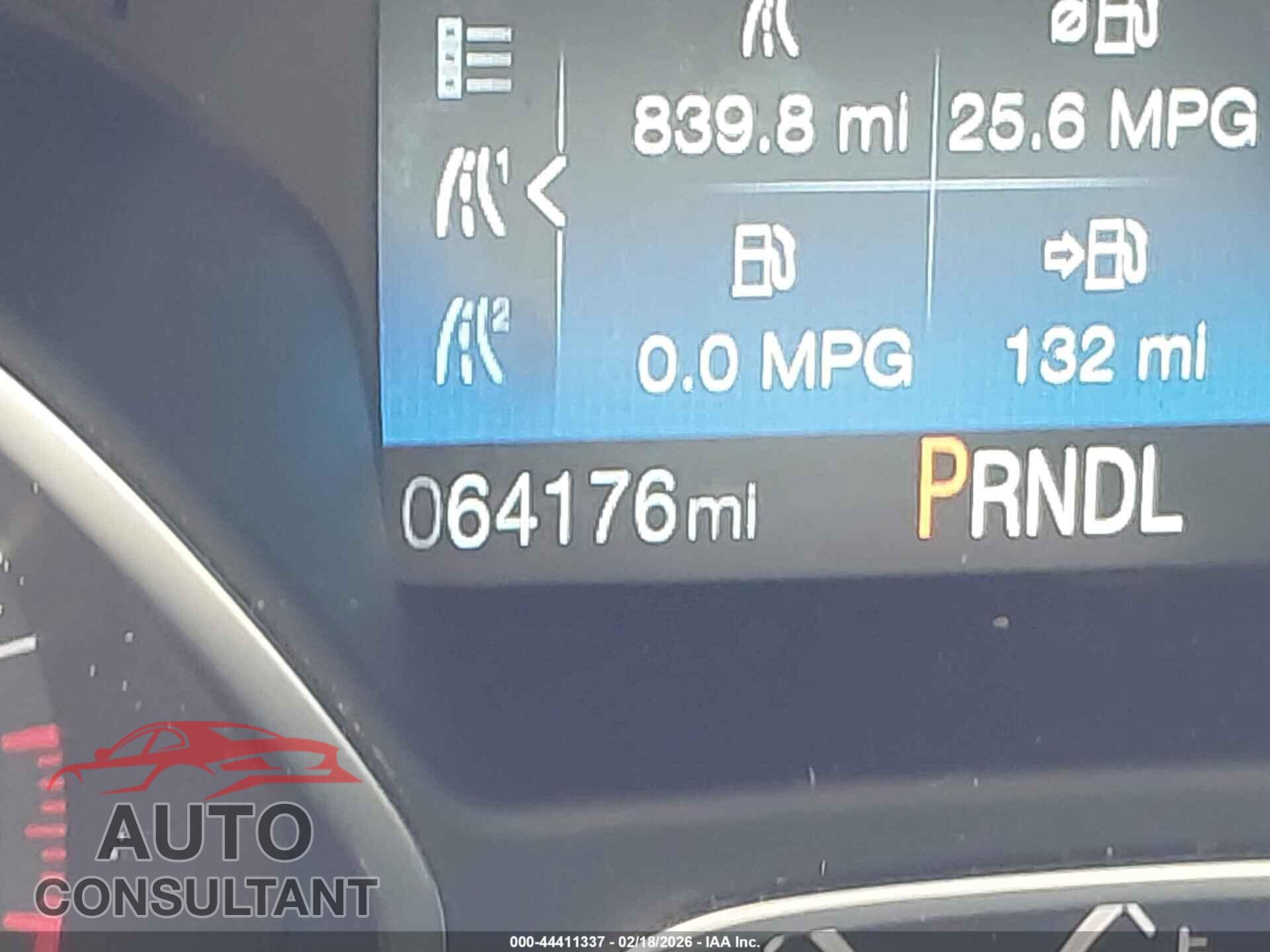 FORD FOCUS 2018 - 1FADP3F27JL292310