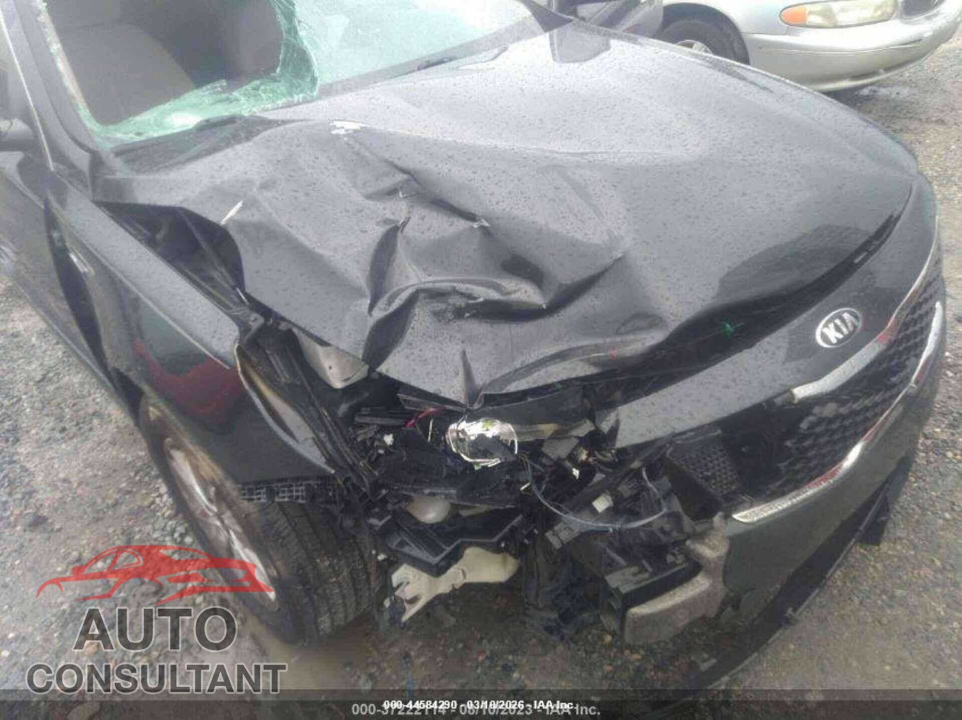 KIA OPTIMA 2016 - KNAGT4L37G5084346