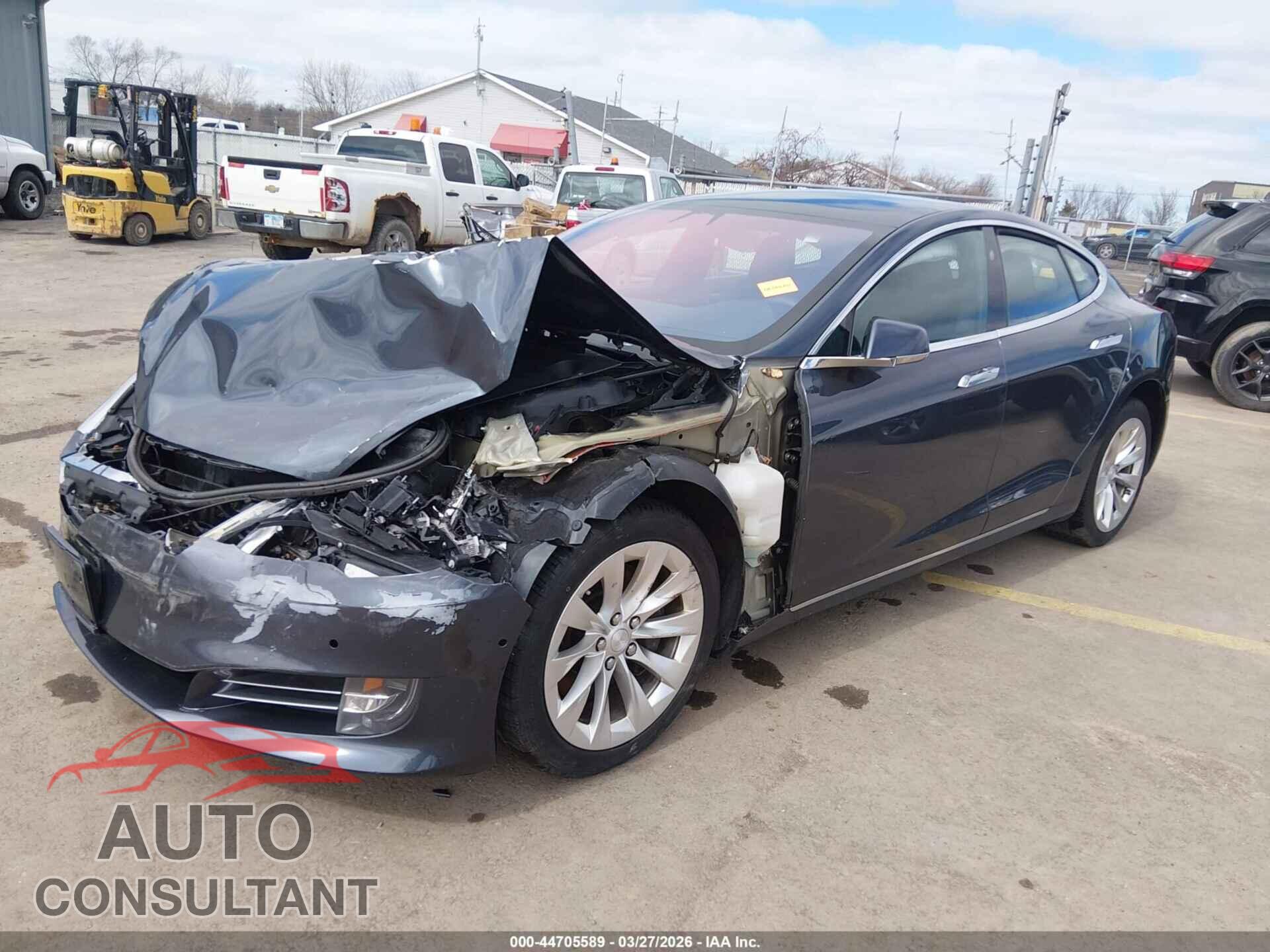 TESLA MODEL S 2018 - 5YJSA1E2XJF252511