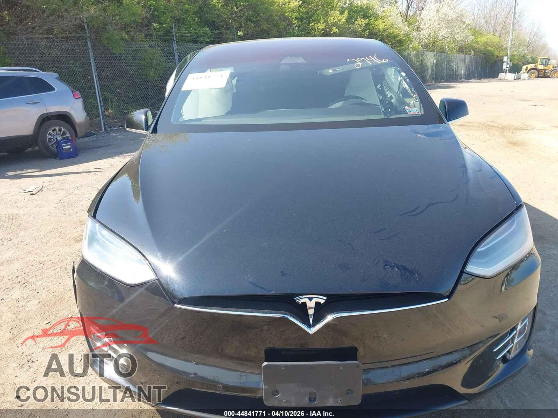 TESLA MODEL X 2017 - 5YJXCDE24HF052946