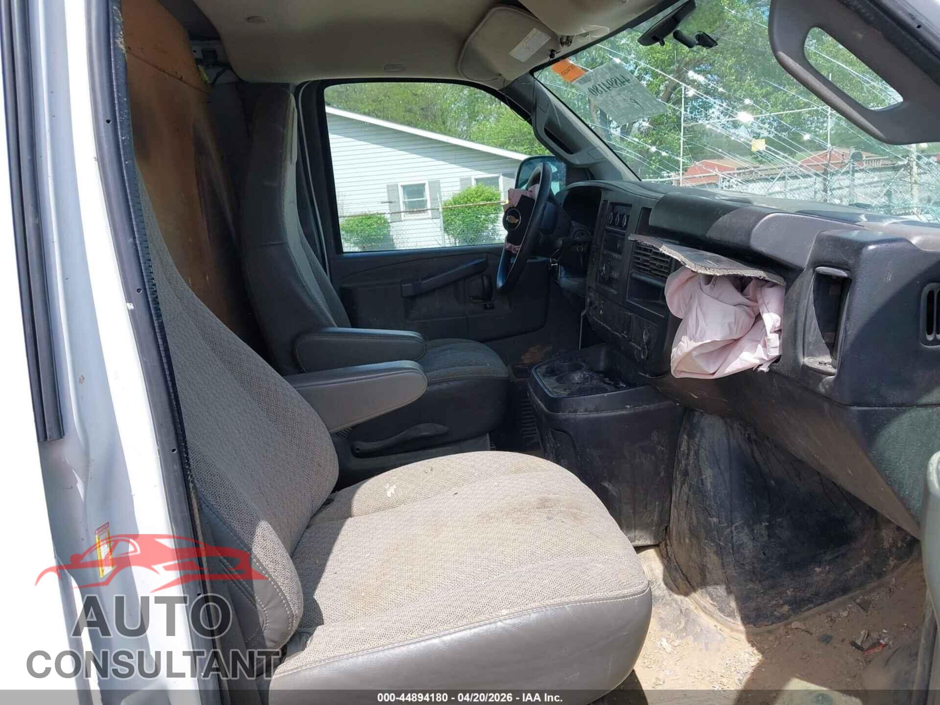 CHEVROLET EXPRESS 3500 2017 - 1GCZGHFG9H1109858