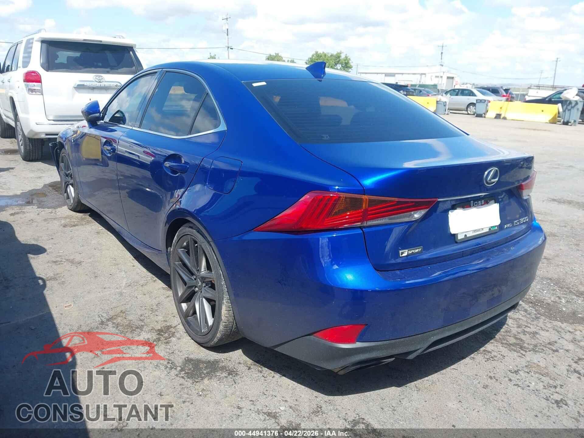 LEXUS IS 300 2017 - JTHCM1D25H5020115