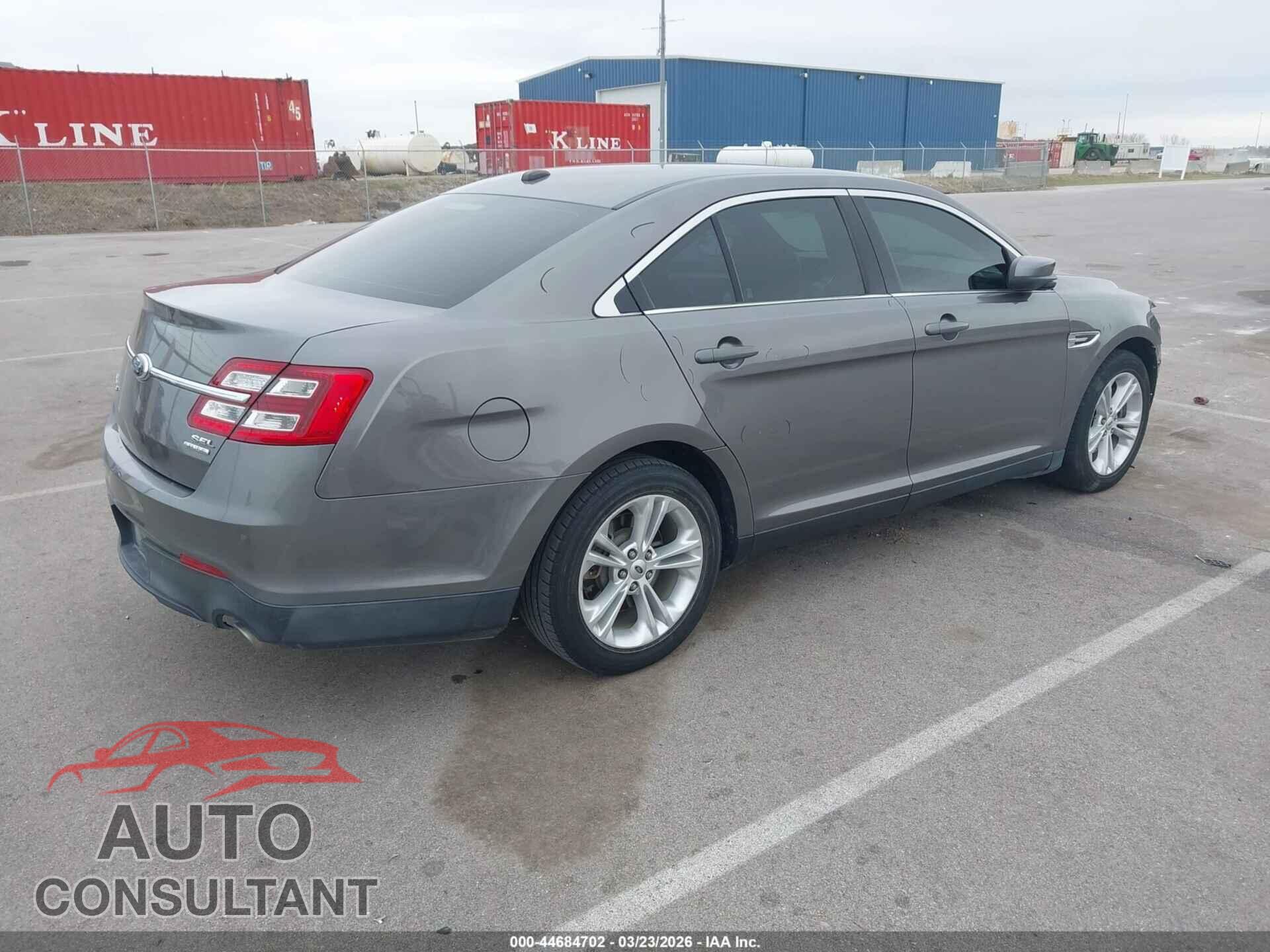 FORD TAURUS 2013 - 1FAHP2E8XDG172239