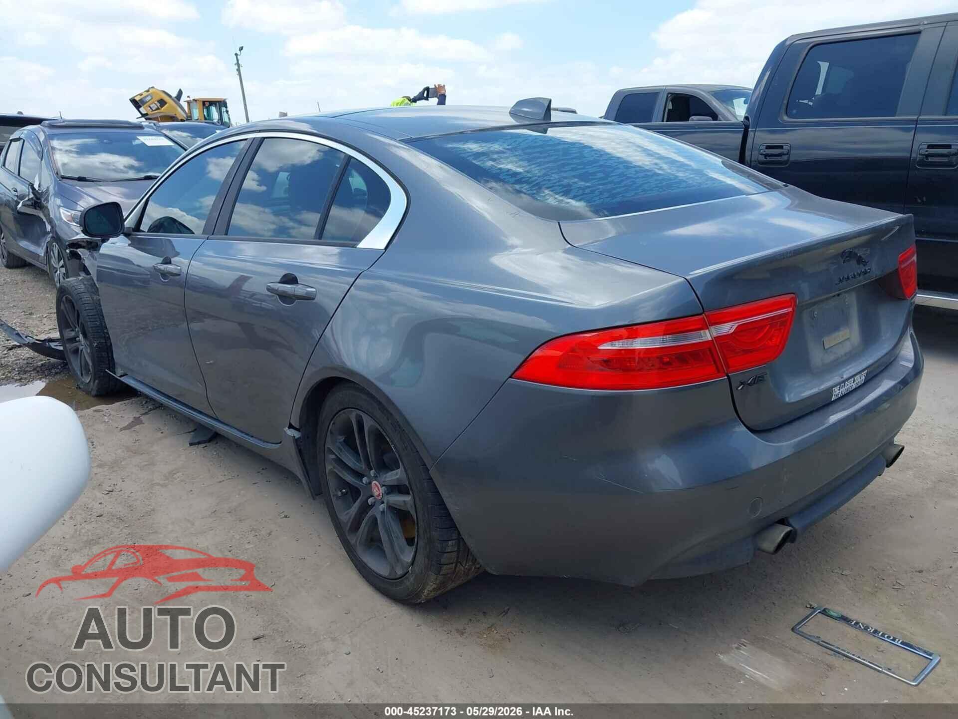 JAGUAR XE 2017 - SAJAD4BVXHA971717