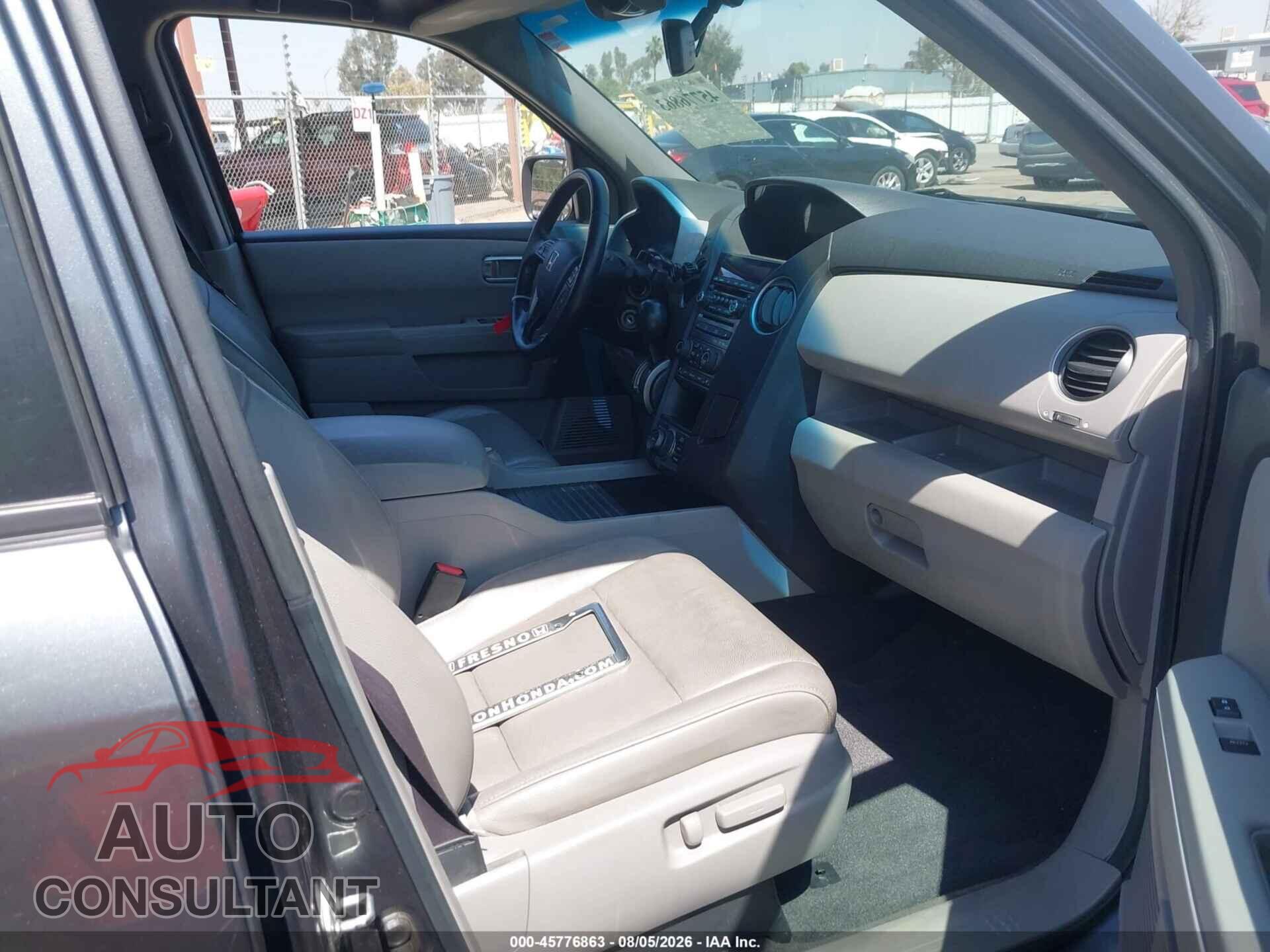 HONDA PILOT 2012 - 5FNYF3H96CB043513