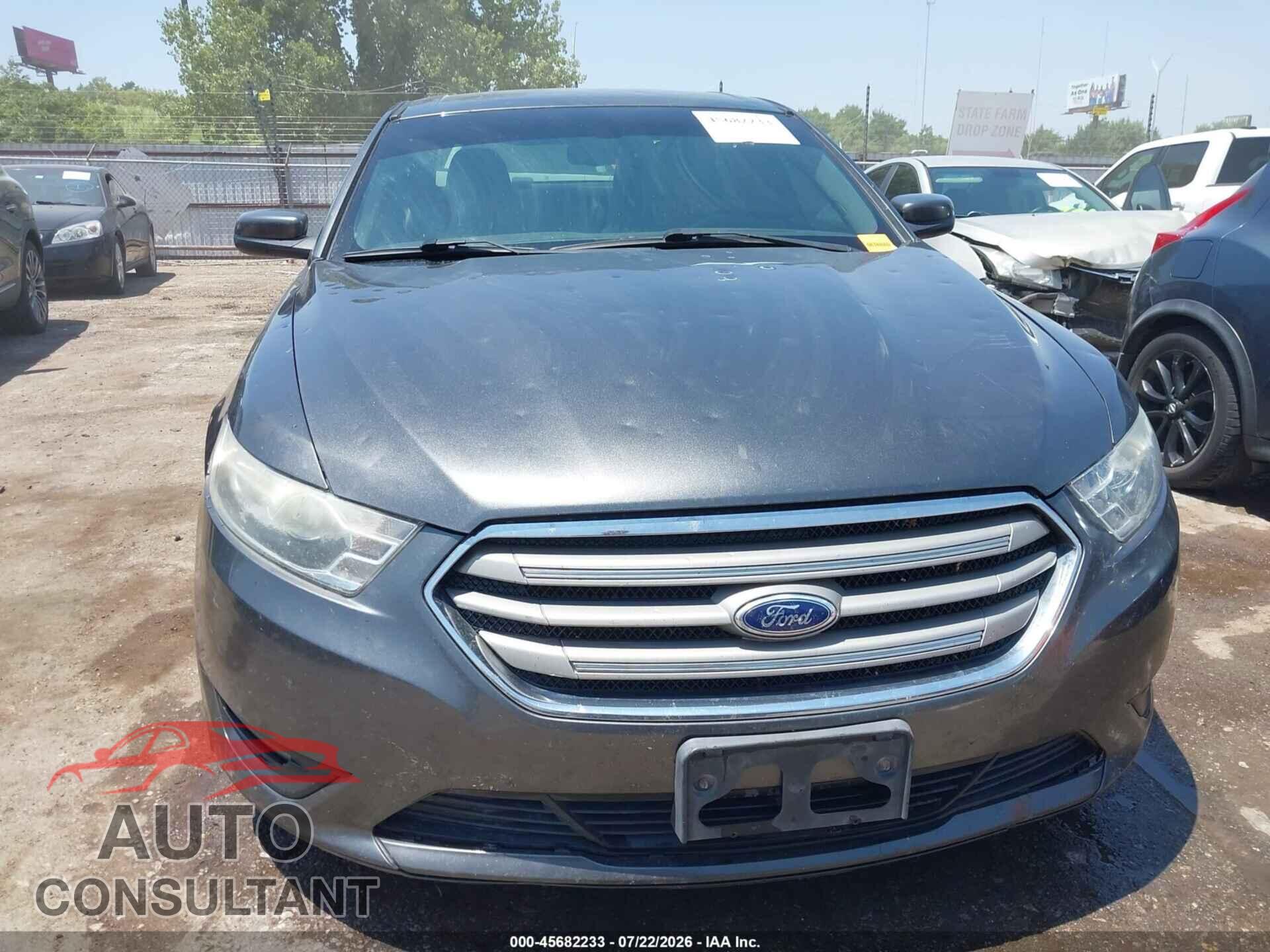 FORD TAURUS 2015 - 1FAHP2E86FG207149