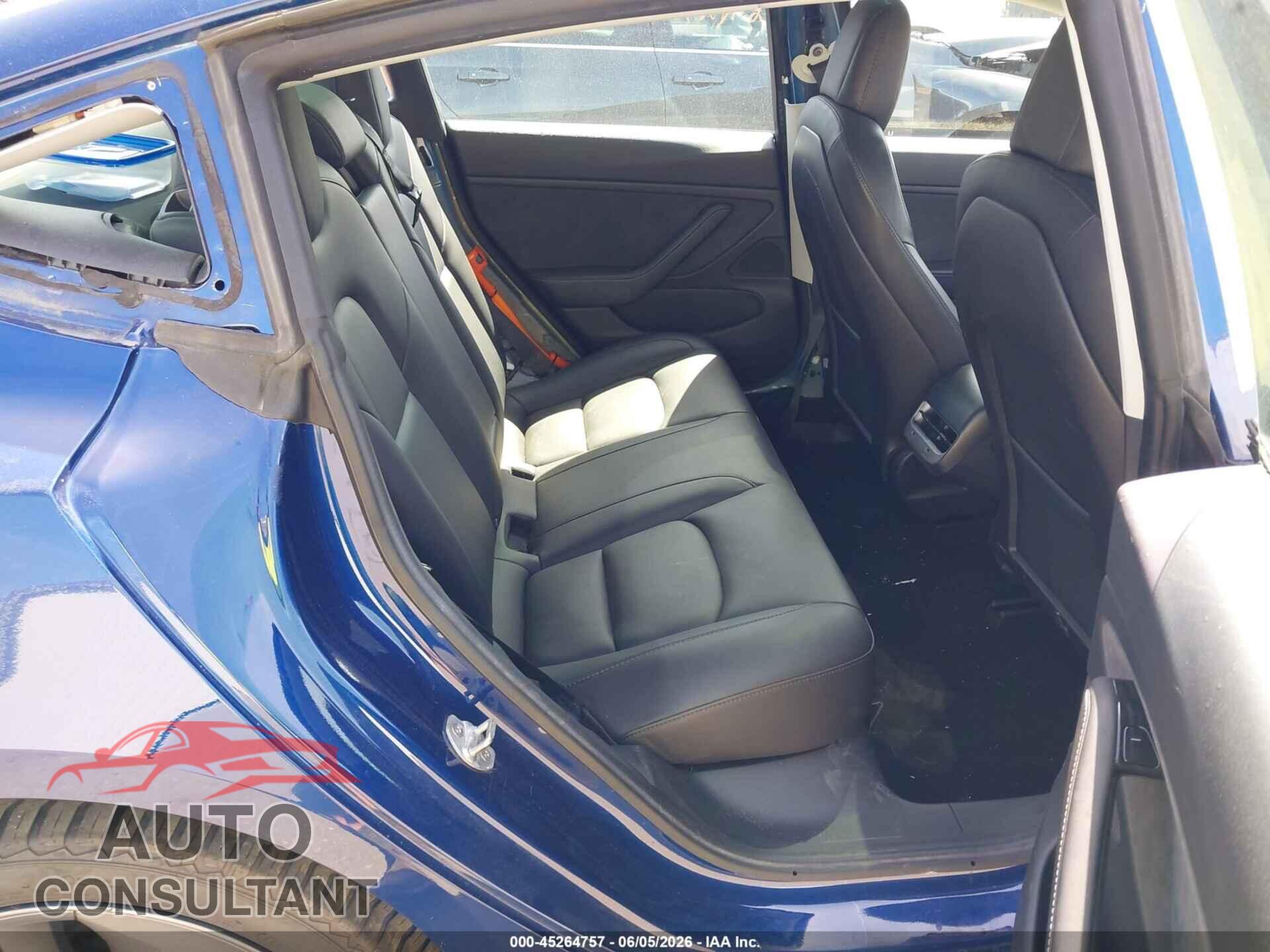TESLA MODEL 3 2019 - 5YJ3E1EB8KF497561