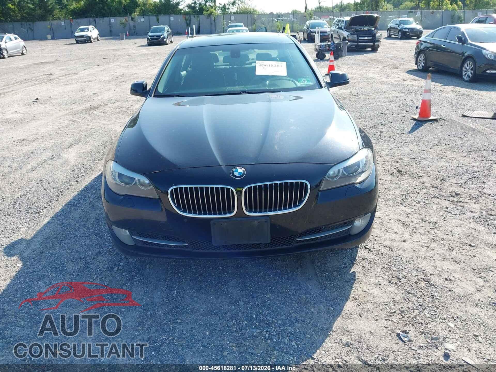 BMW 528I 2012 - WBAXH5C59CDW11697