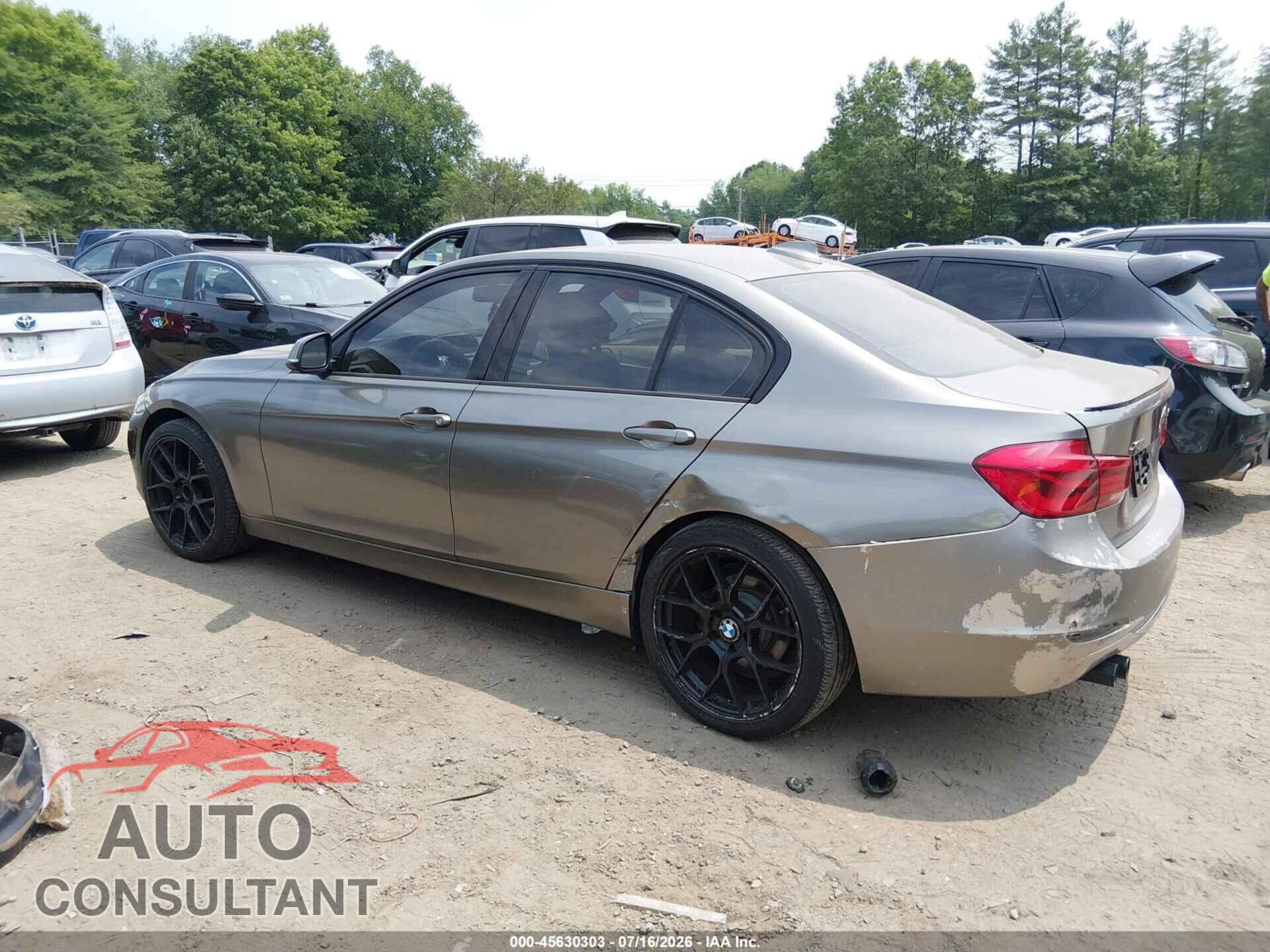 BMW 328I 2016 - WBA8E3G50GNU02151