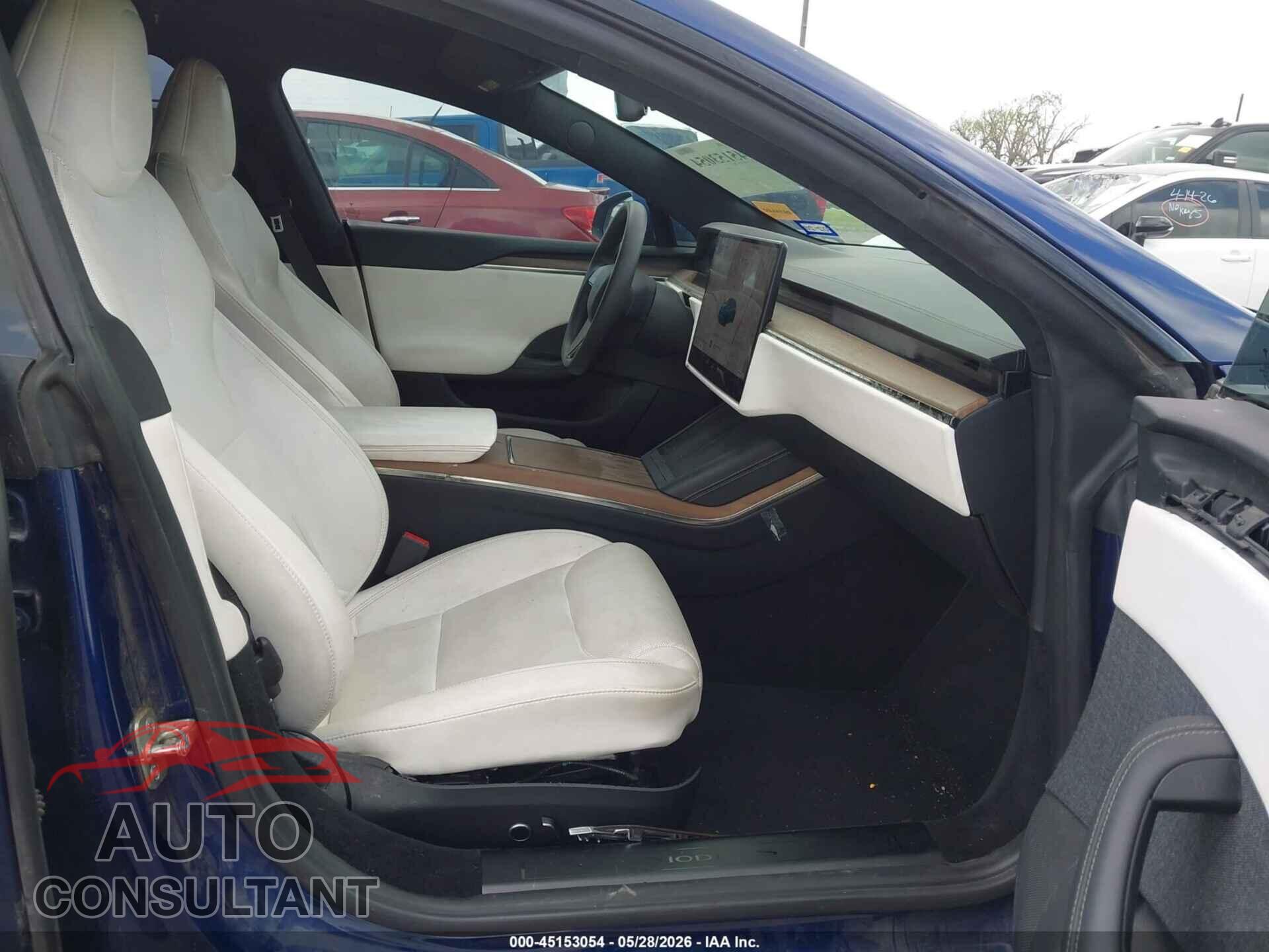 TESLA MODEL S 2021 - 5YJSA1E5XMF428441