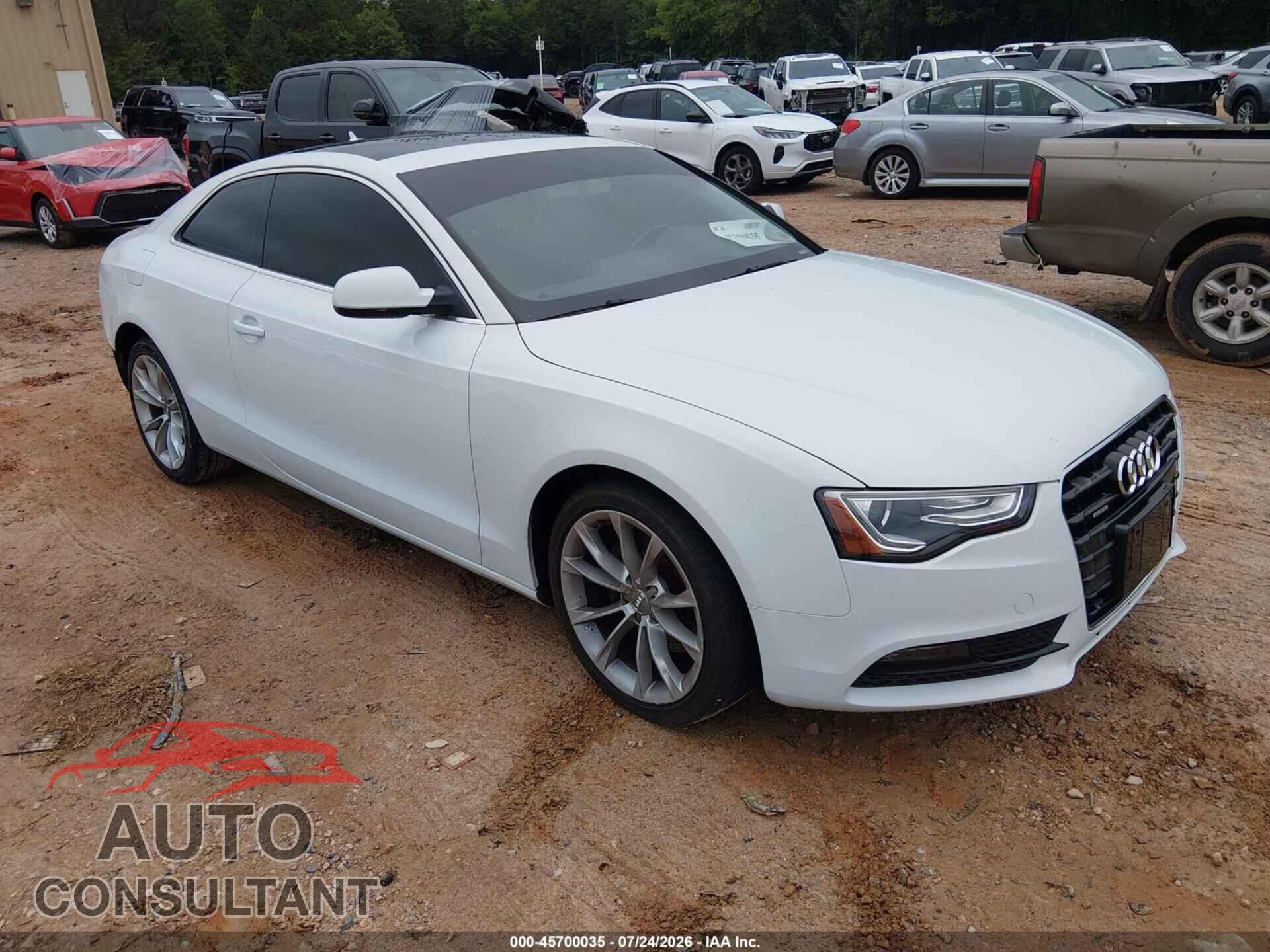 AUDI A5 2013 - WAUCFAFR5DA070176